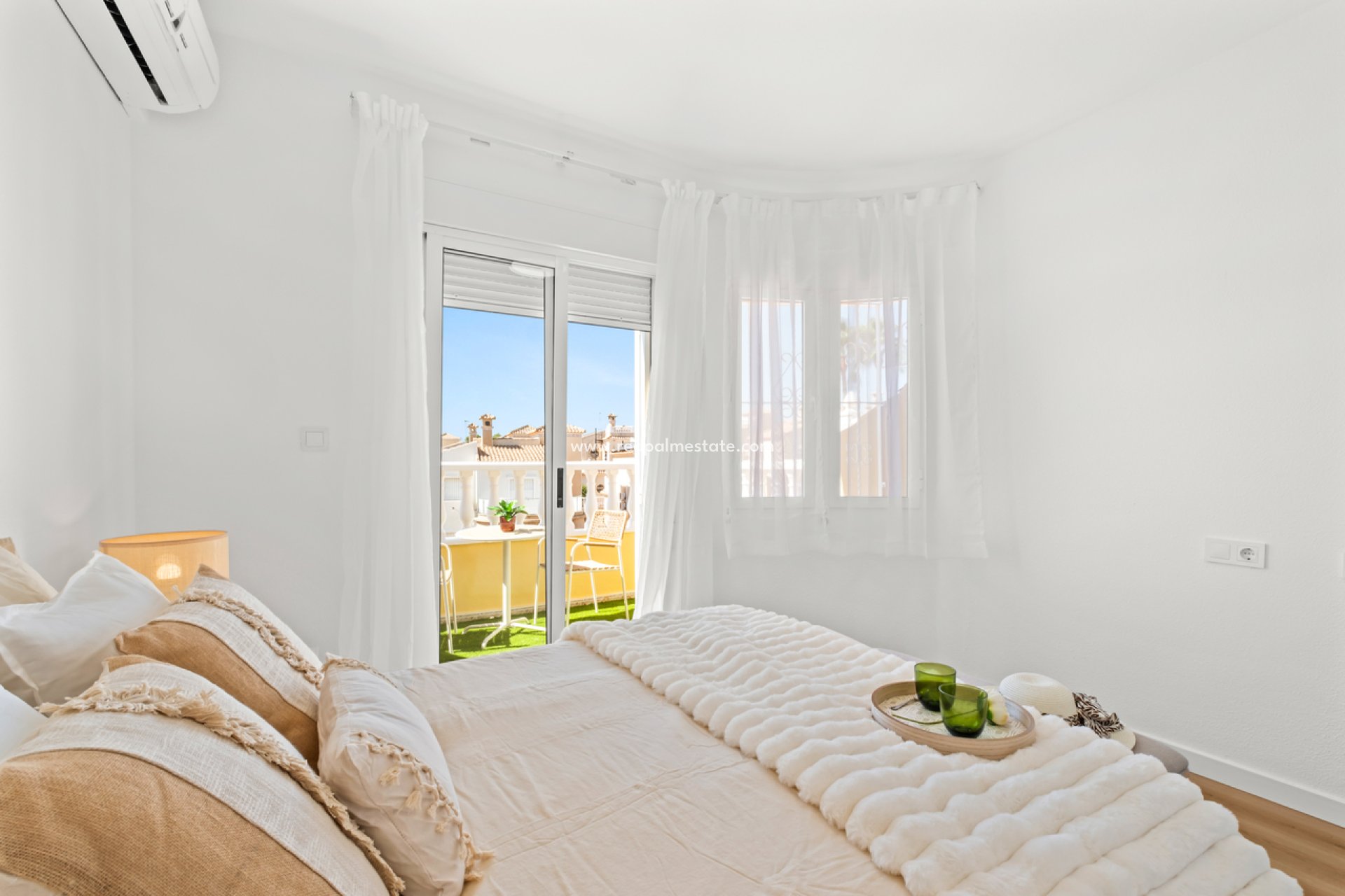 Återförsäljning - Radhus -
Orihuela Costa - Villamartín
