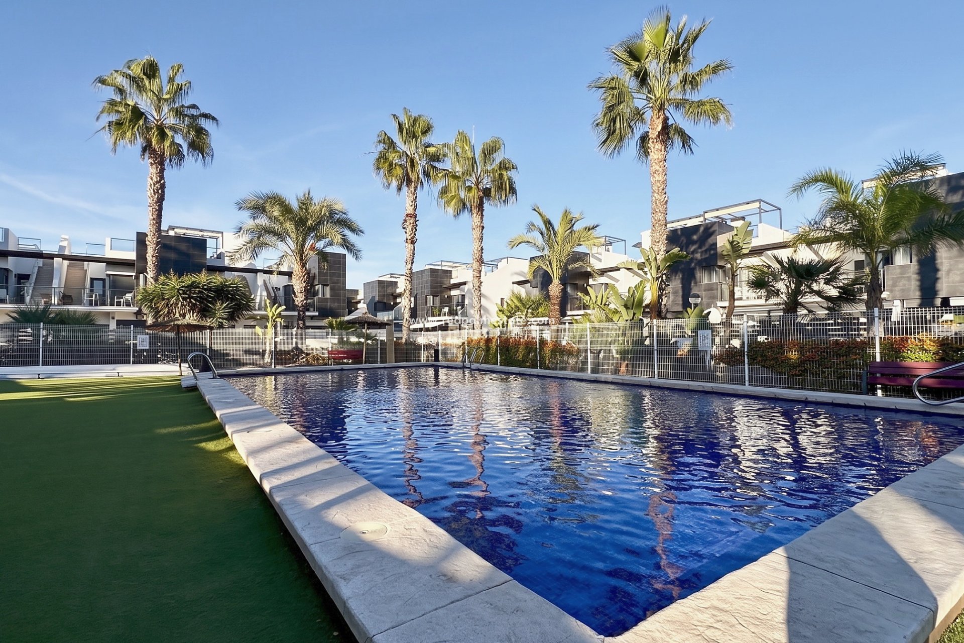 Återförsäljning - Radhus -
Orihuela Costa - Villamartín