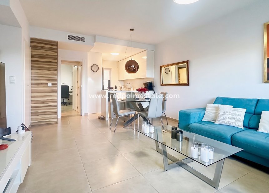 Återförsäljning - Radhus -
Orihuela Costa - Villamartín