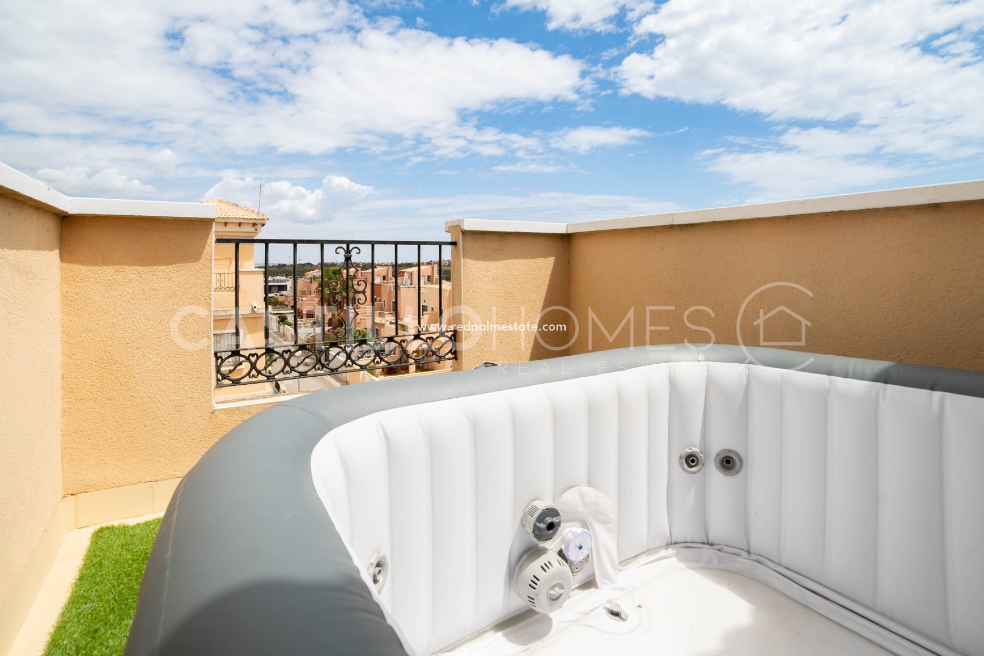 Återförsäljning - Radhus -
Orihuela Costa - Villamartín