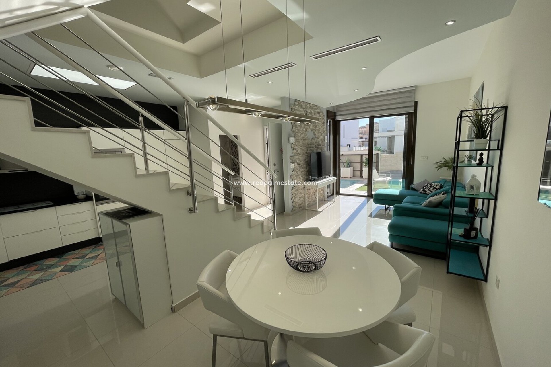 Återförsäljning - Radhus -
Orihuela Costa - Villamartín