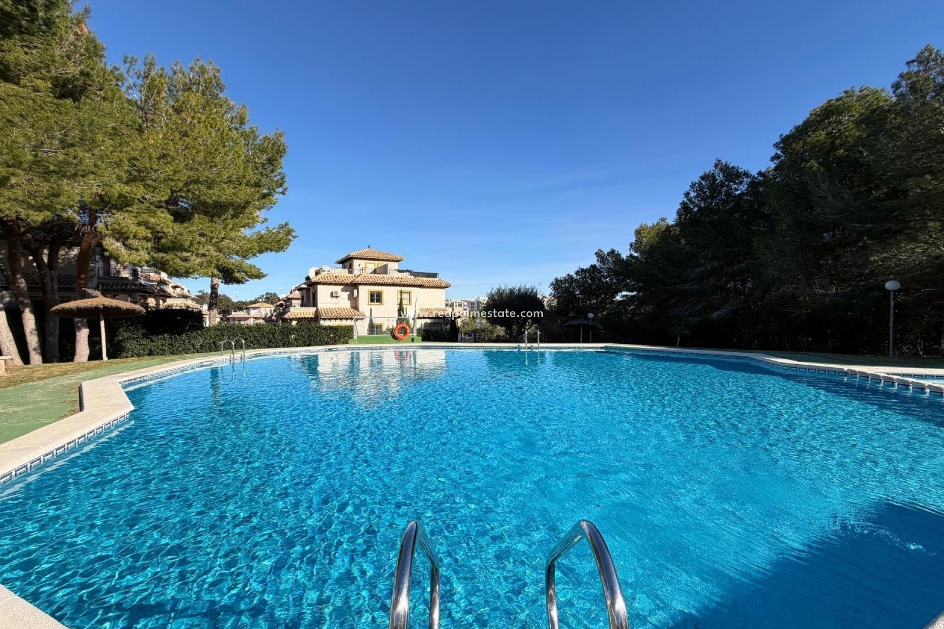 Återförsäljning - Radhus -
Orihuela Costa - Villamartín