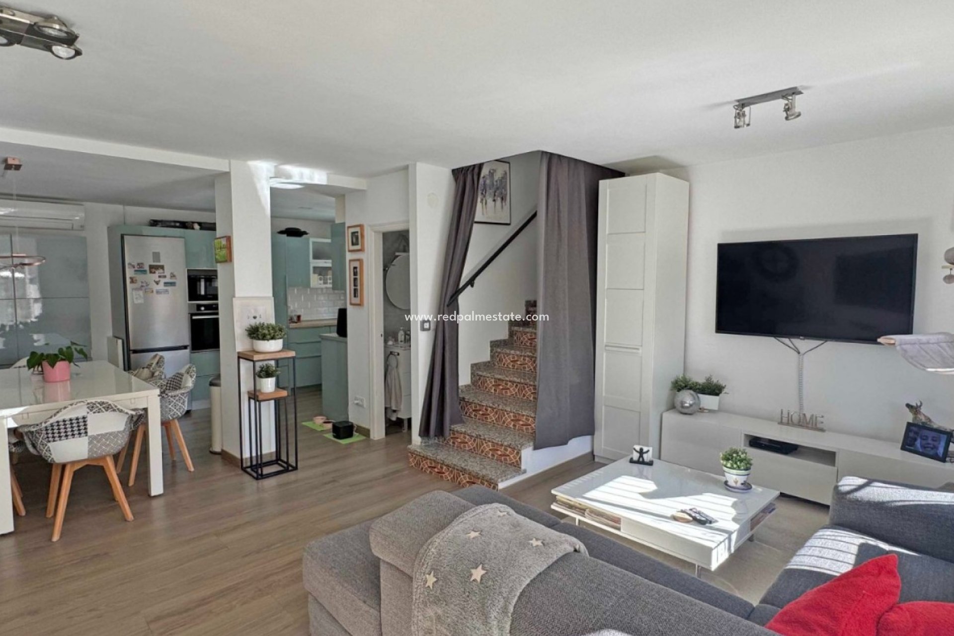 Återförsäljning - Radhus -
Orihuela Costa - Villamartín