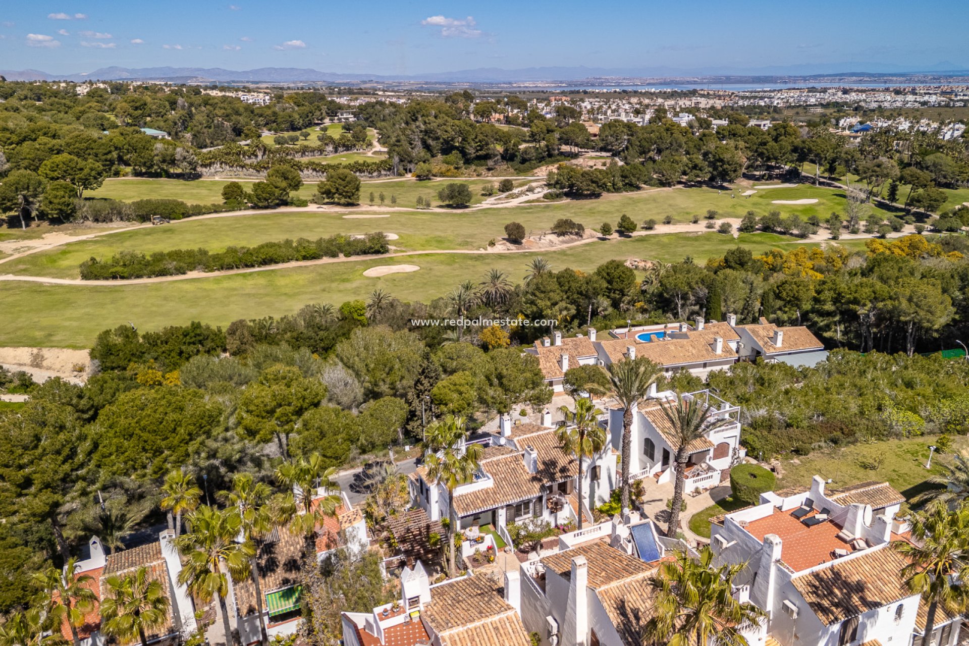 Återförsäljning - Radhus -
Orihuela Costa - Villamartín