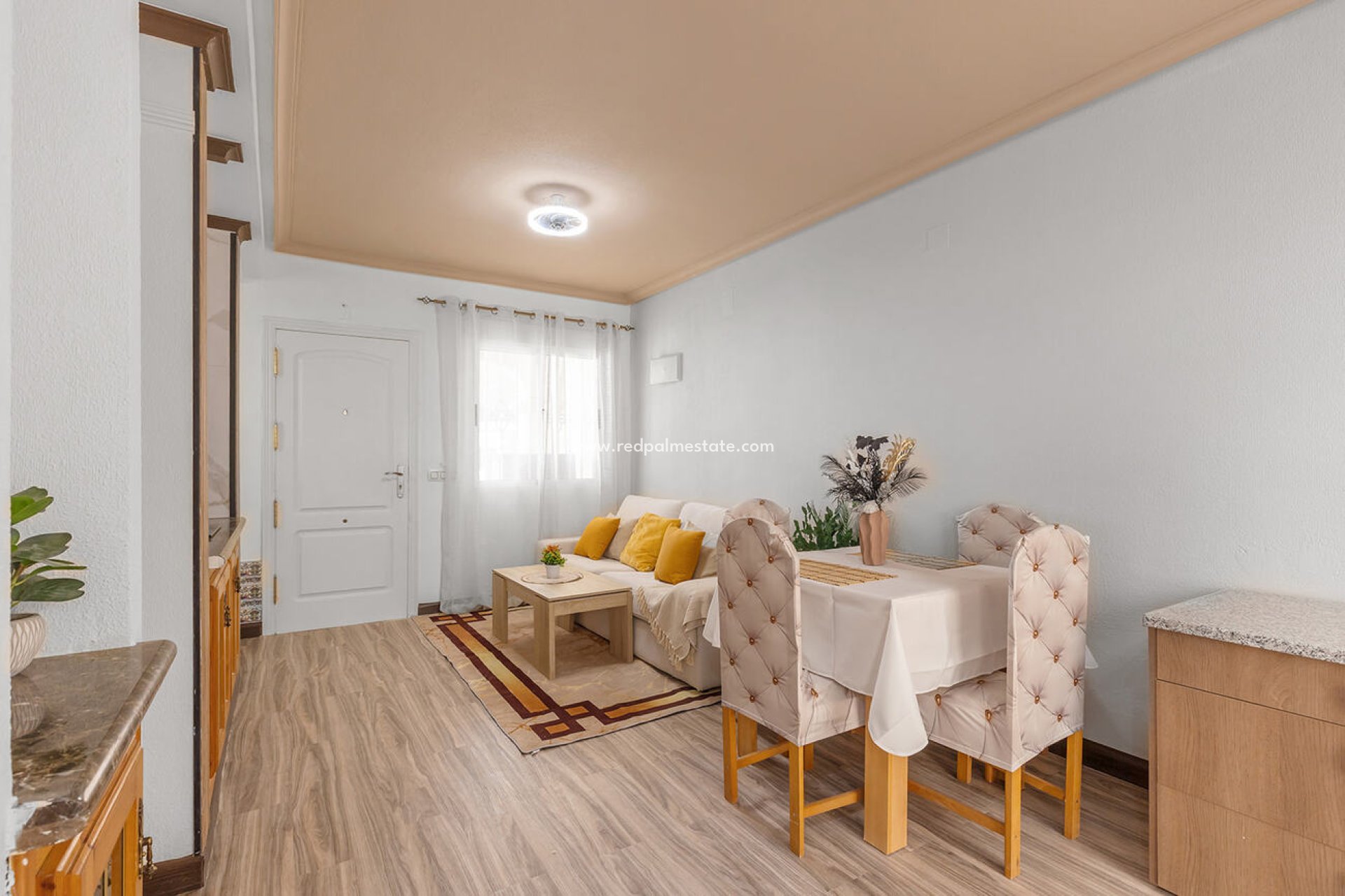 Återförsäljning - Radhus -
Orihuela Costa - Villamartín