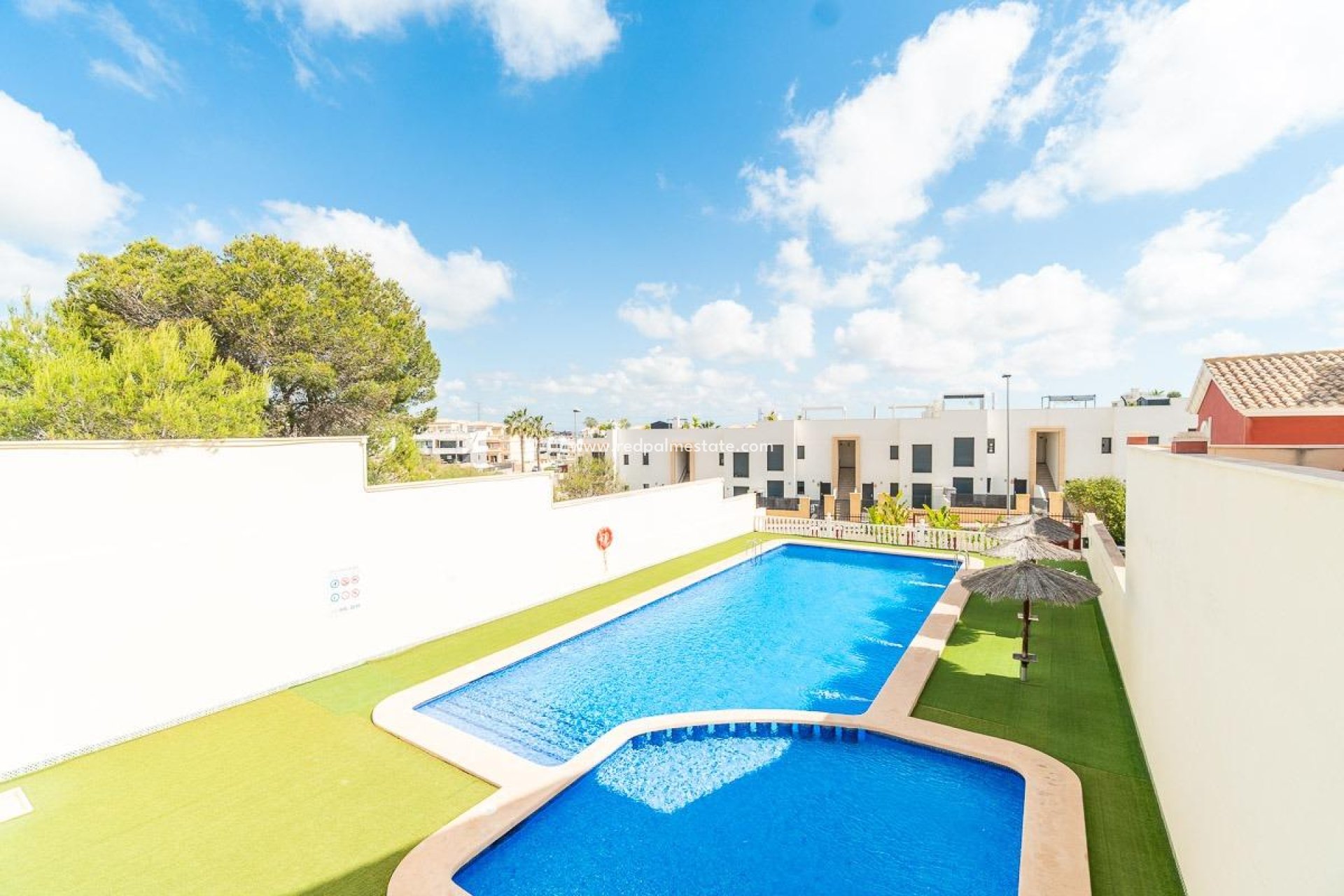 Återförsäljning - Radhus -
Orihuela Costa - Villamartín