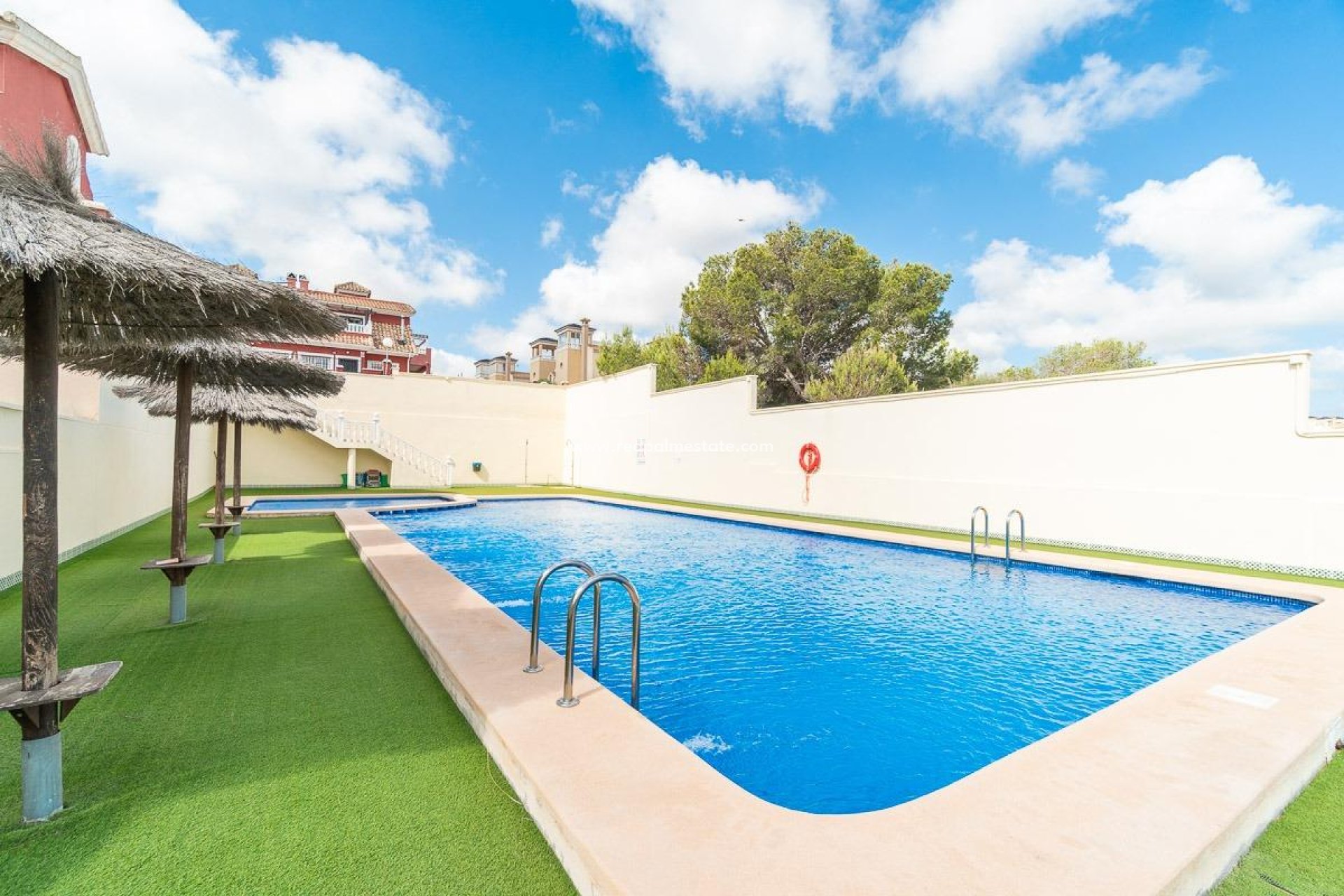 Återförsäljning - Radhus -
Orihuela Costa - Villamartín
