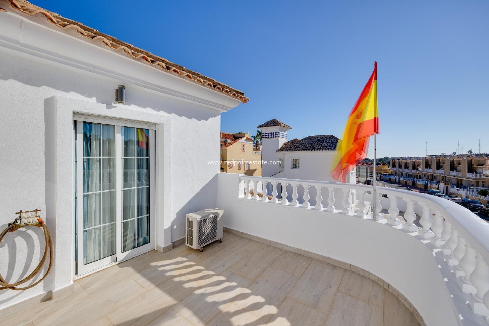 Återförsäljning - Radhus -
Orihuela Costa - Villamartín