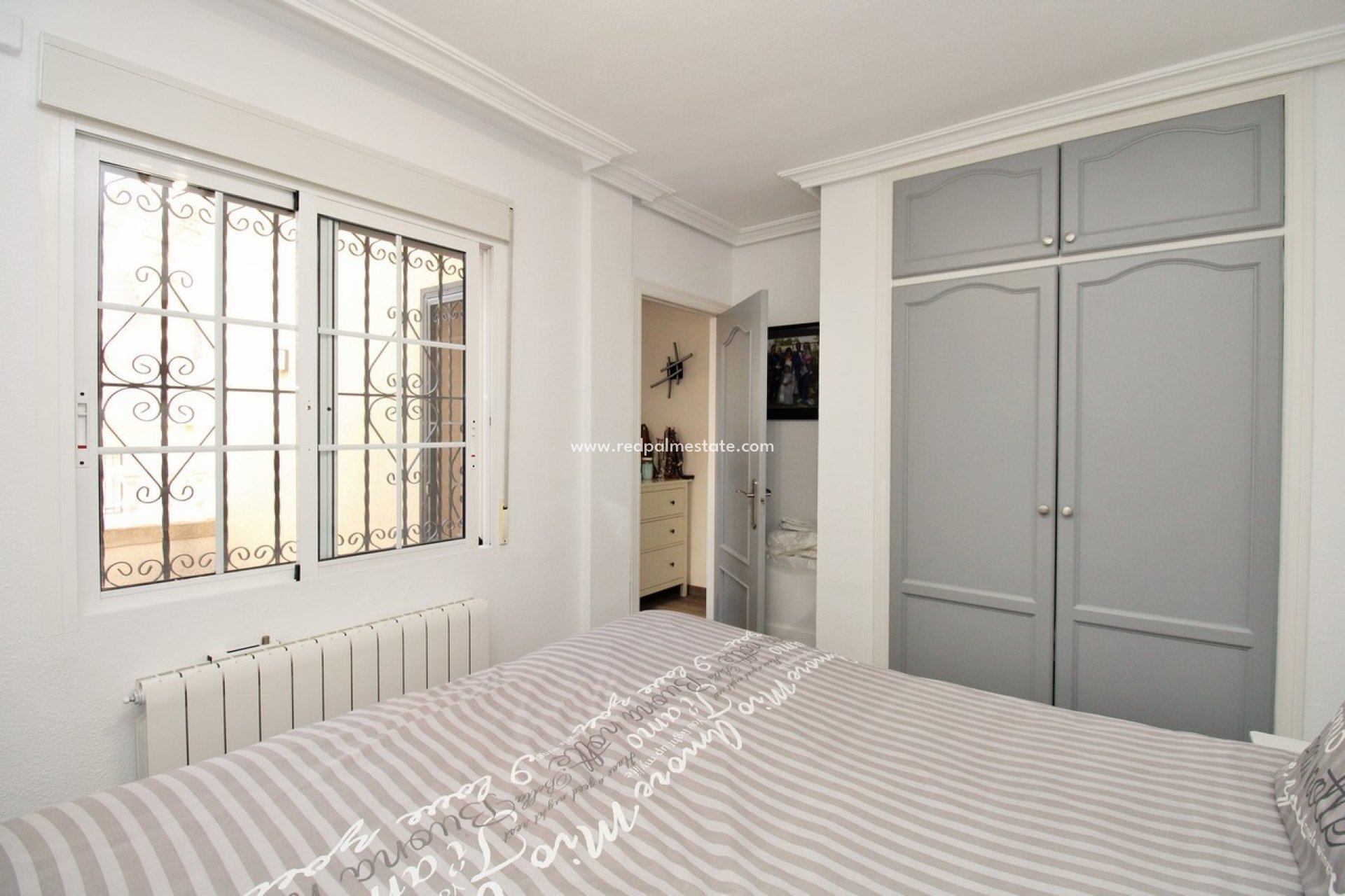 Återförsäljning - Radhus -
Orihuela Costa - Villamartín