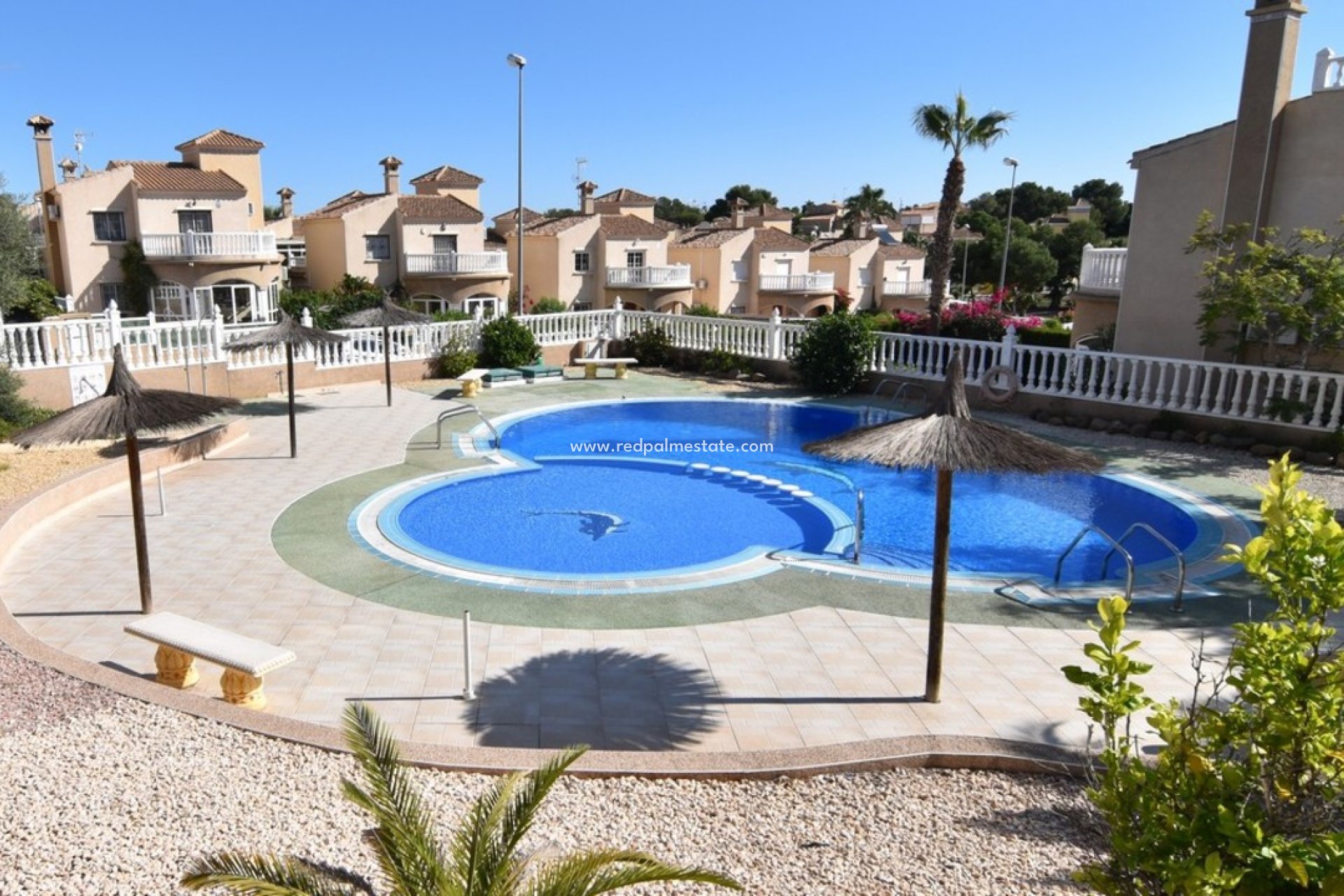 Återförsäljning - Radhus -
Orihuela Costa - Villamartín