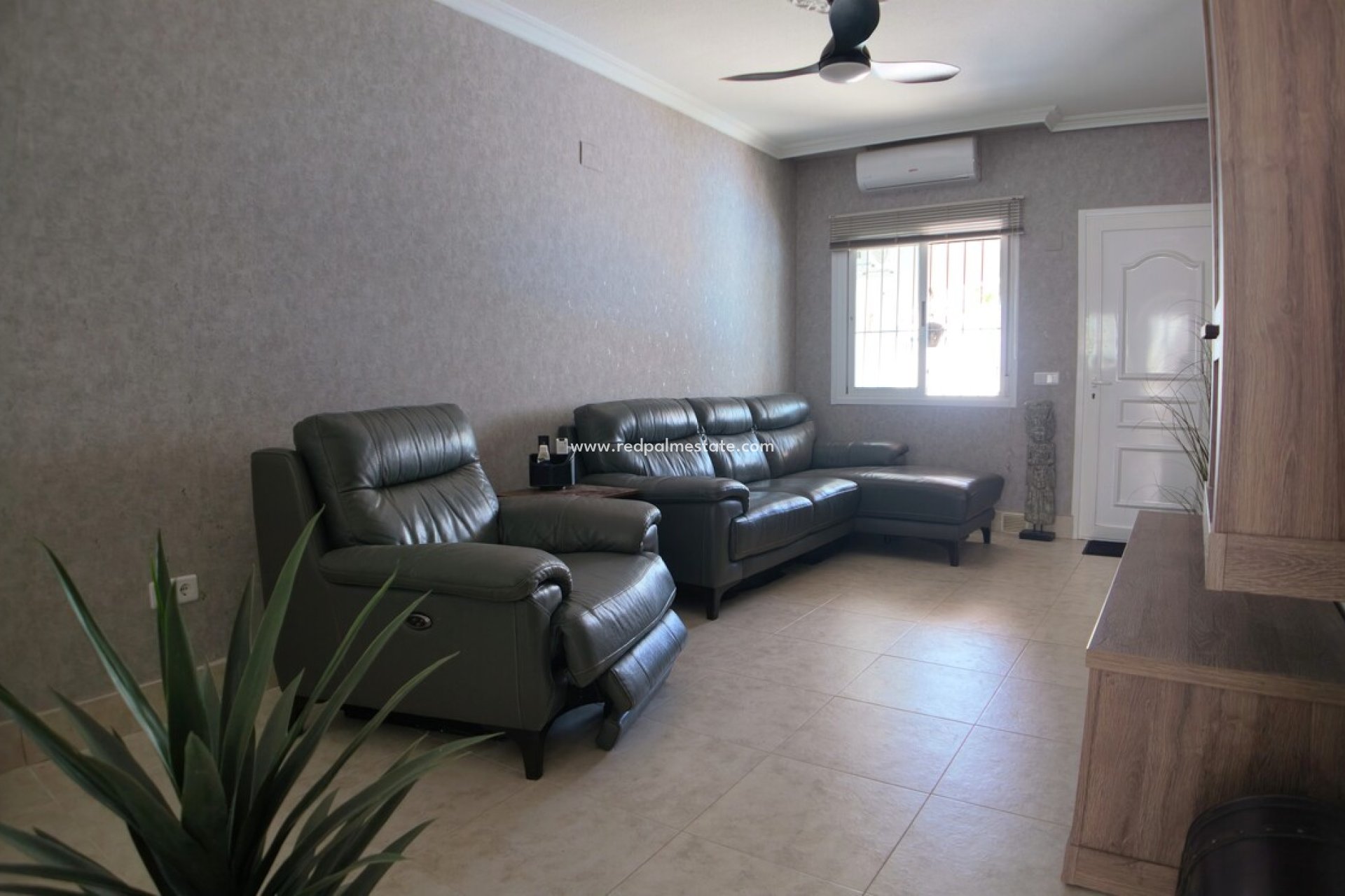 Återförsäljning - Radhus -
Orihuela Costa - Villamartín