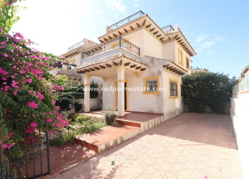 Återförsäljning - Radhus -
Orihuela Costa