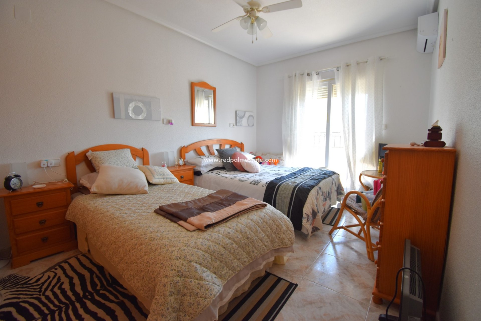Återförsäljning - Radhus -
Orihuela Costa