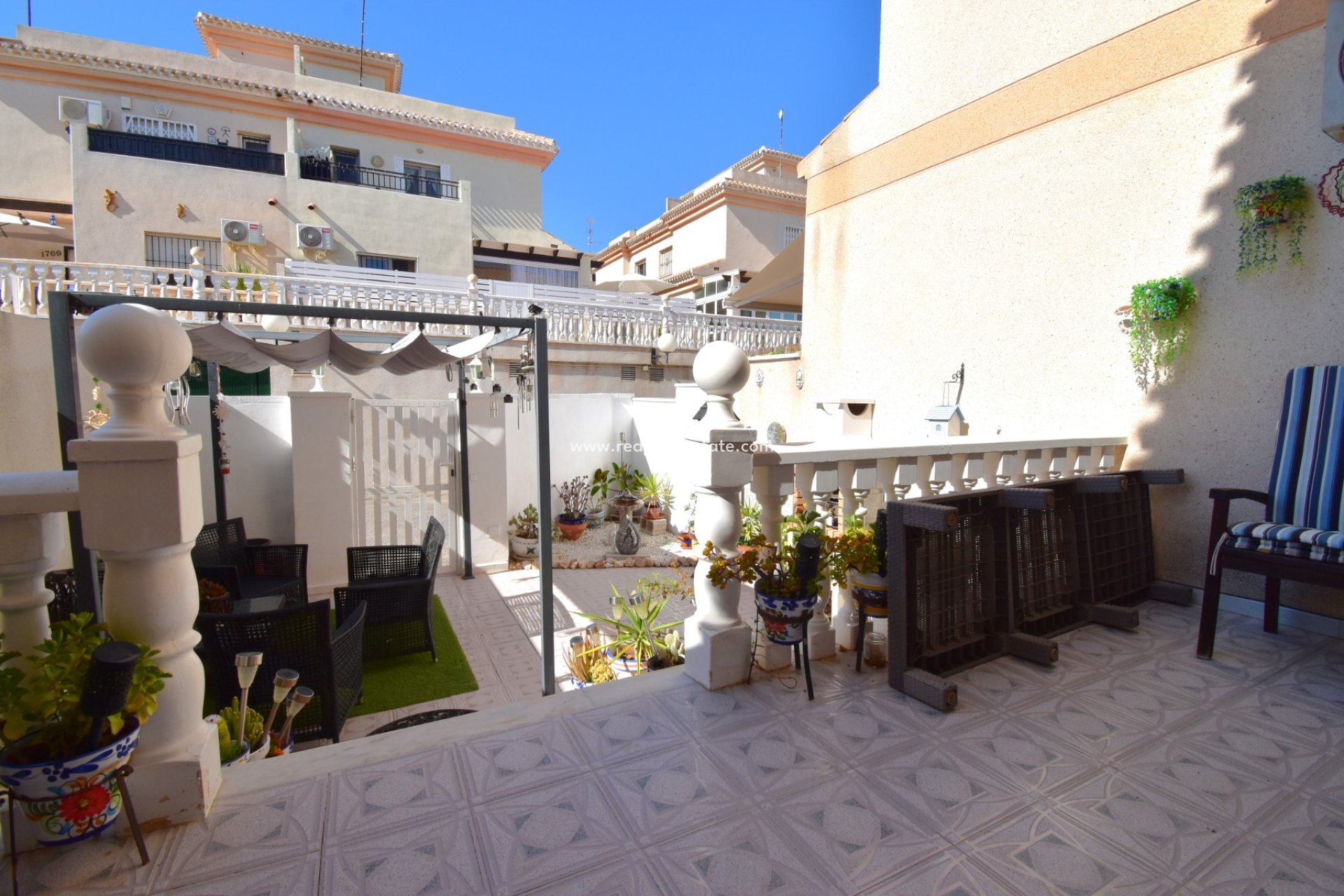 Återförsäljning - Radhus -
Orihuela Costa