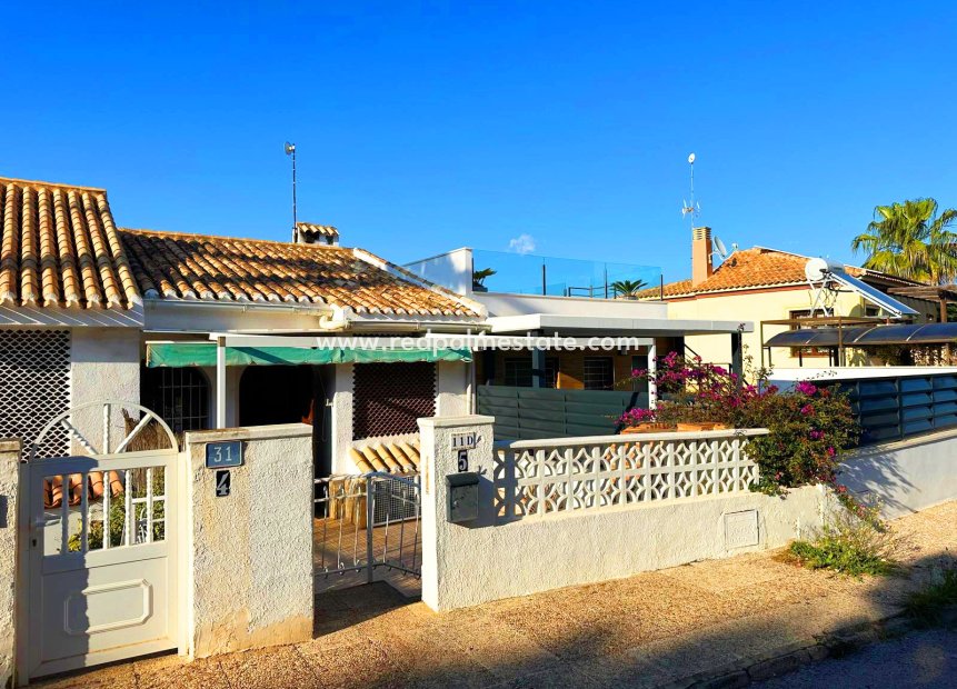 Återförsäljning - Radhus -
Orihuela Costa