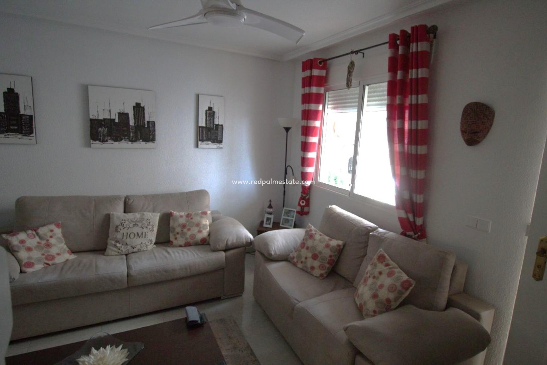 Återförsäljning - Radhus -
Orihuela Costa