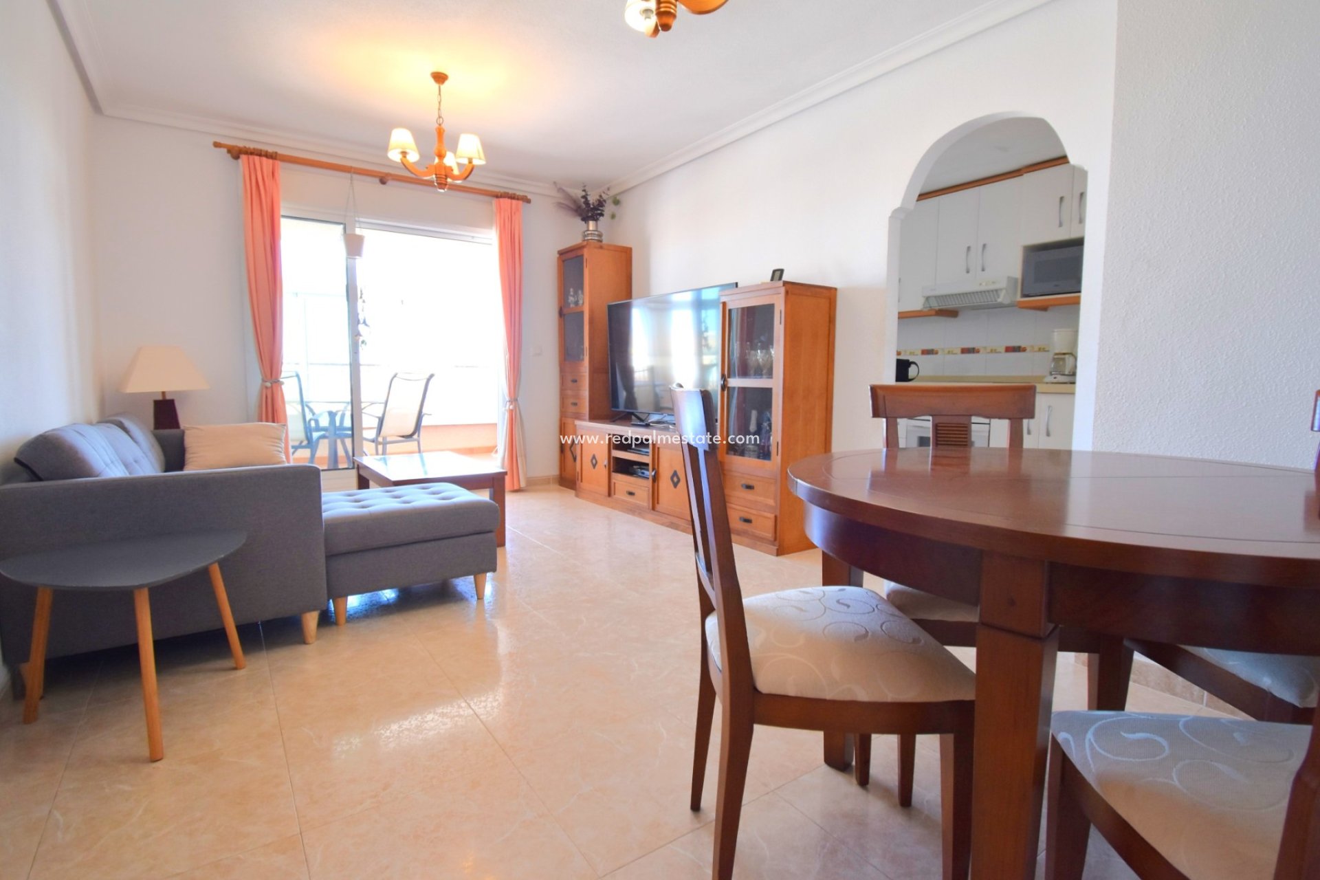 Återförsäljning - Radhus -
Orihuela Costa
