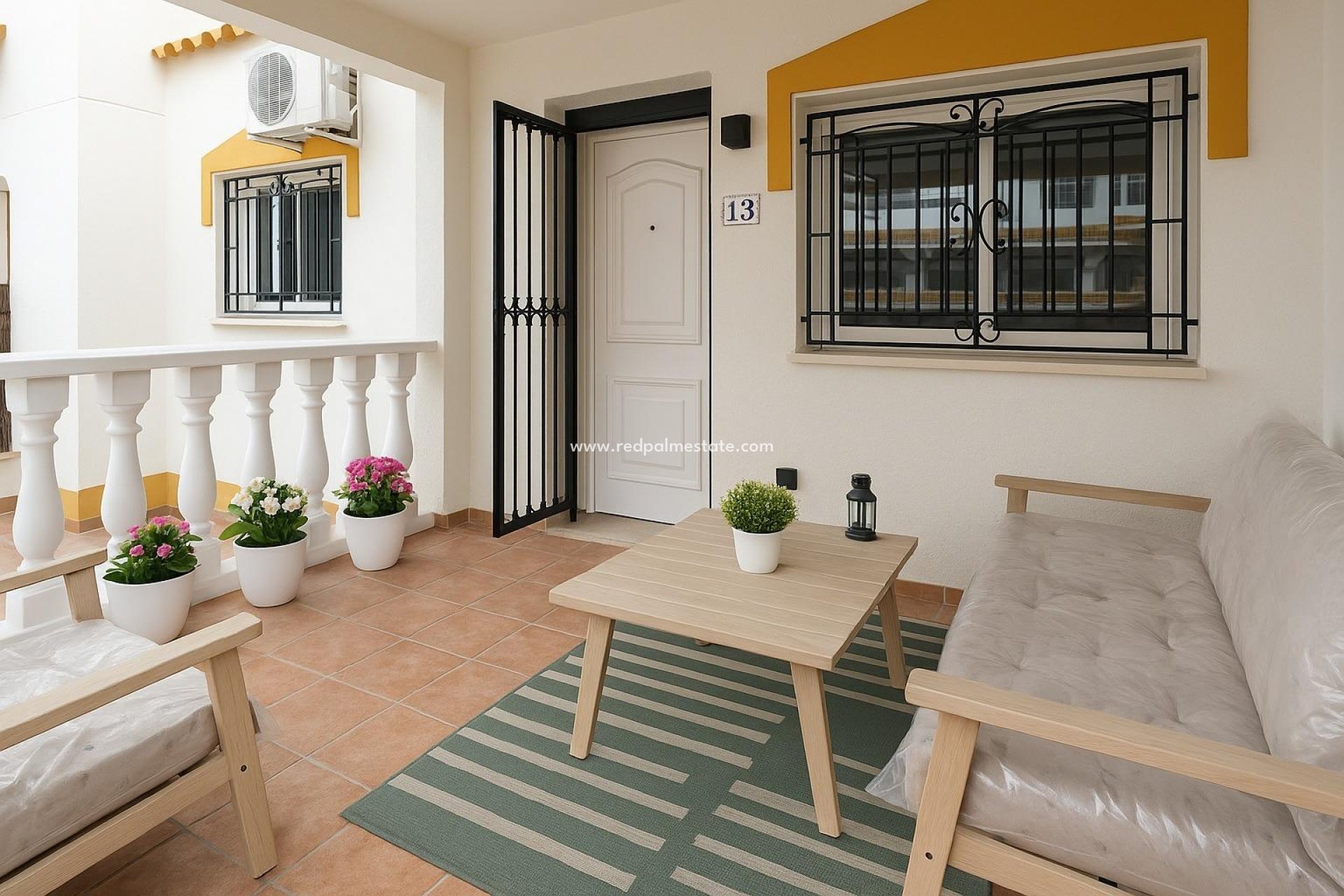 Återförsäljning - Radhus -
Orihuela - La Florida