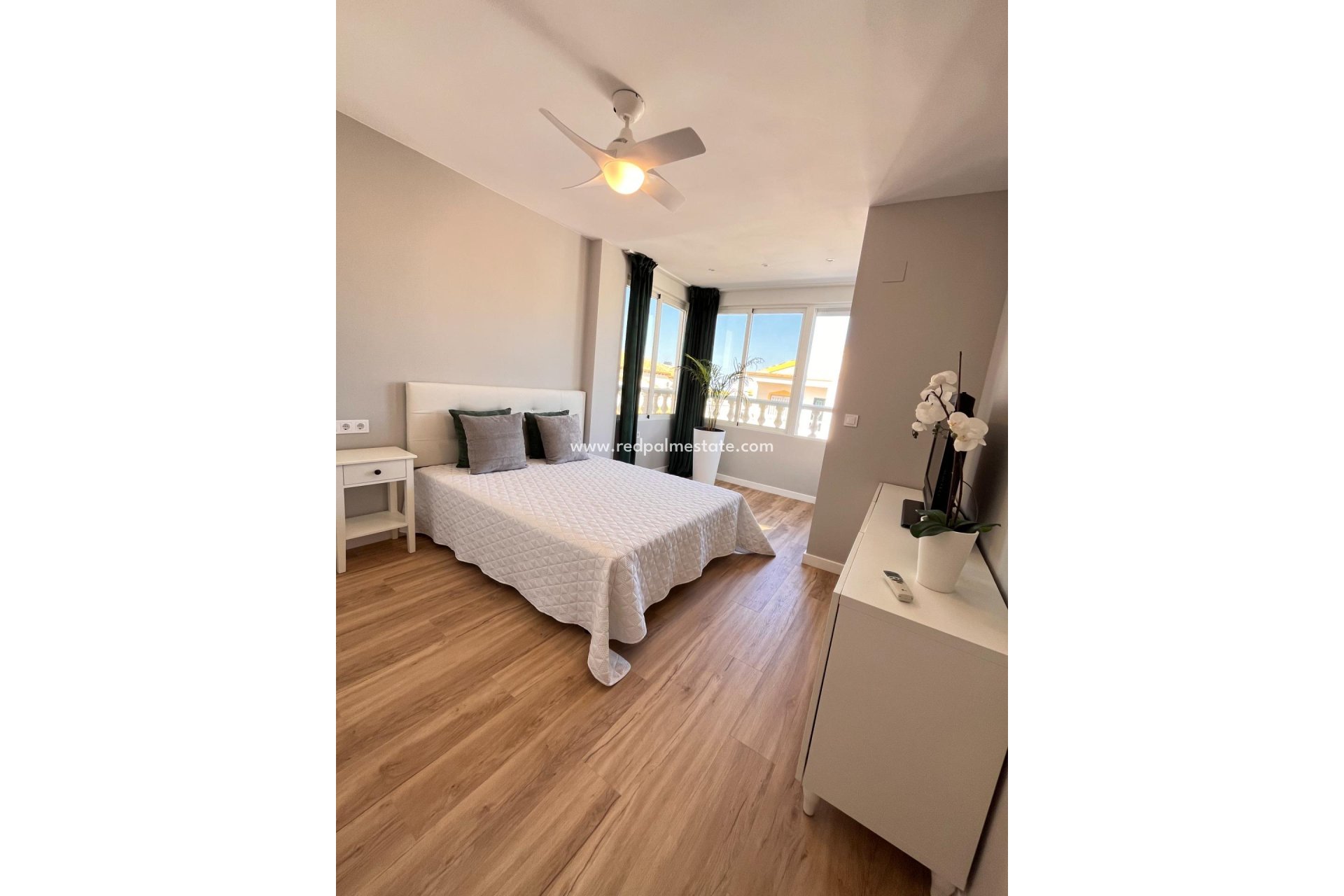Återförsäljning - Radhus -
Orihuela - La Florida