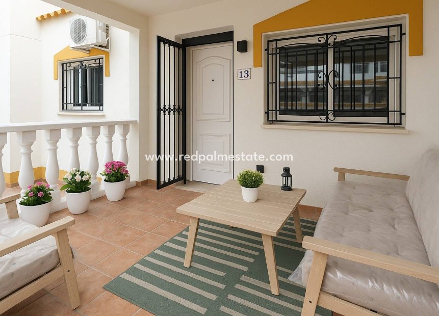 Återförsäljning - Radhus -
Orihuela - La Florida