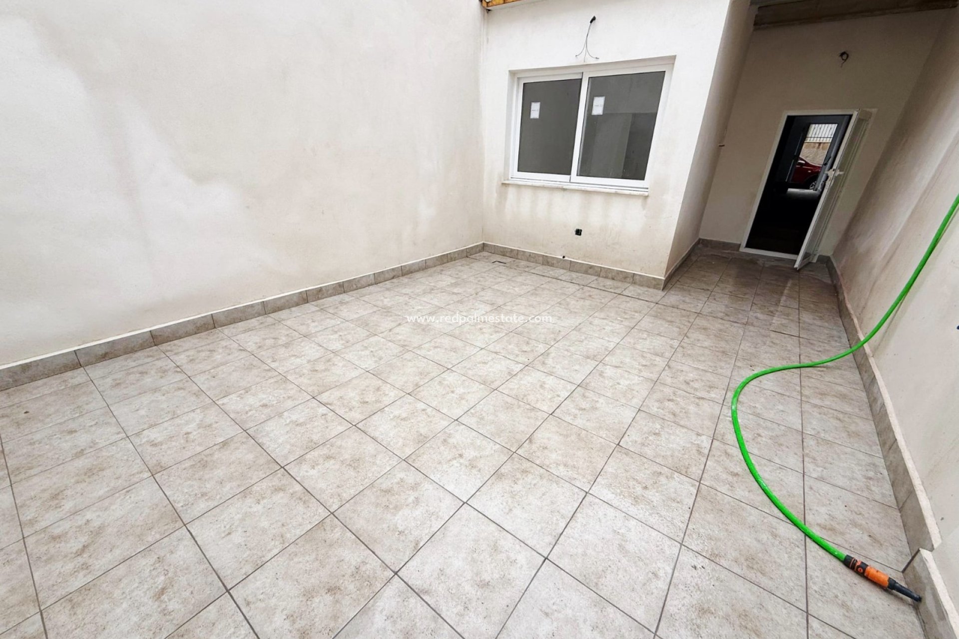 Återförsäljning - Radhus -
Pinoso - Inland