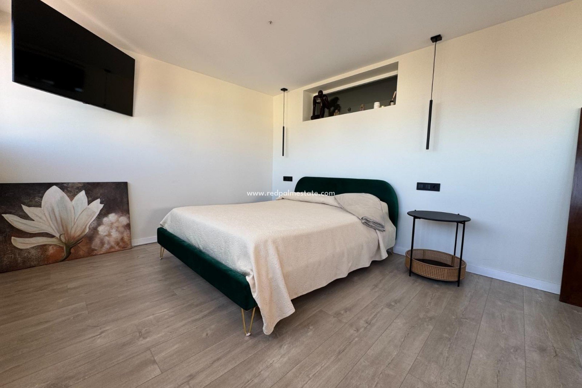 Återförsäljning - Radhus -
Polop