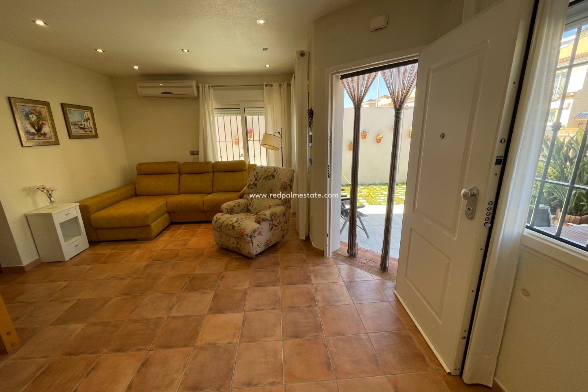 Återförsäljning - Radhus -
Torre de la Horadada