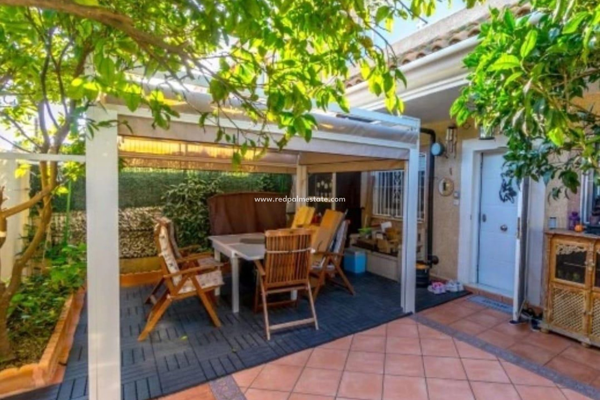 Återförsäljning - Radhus -
Torrevieja - Aguas Nueva