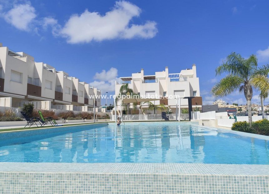 Återförsäljning - Radhus -
Torrevieja - Aguas Nueva