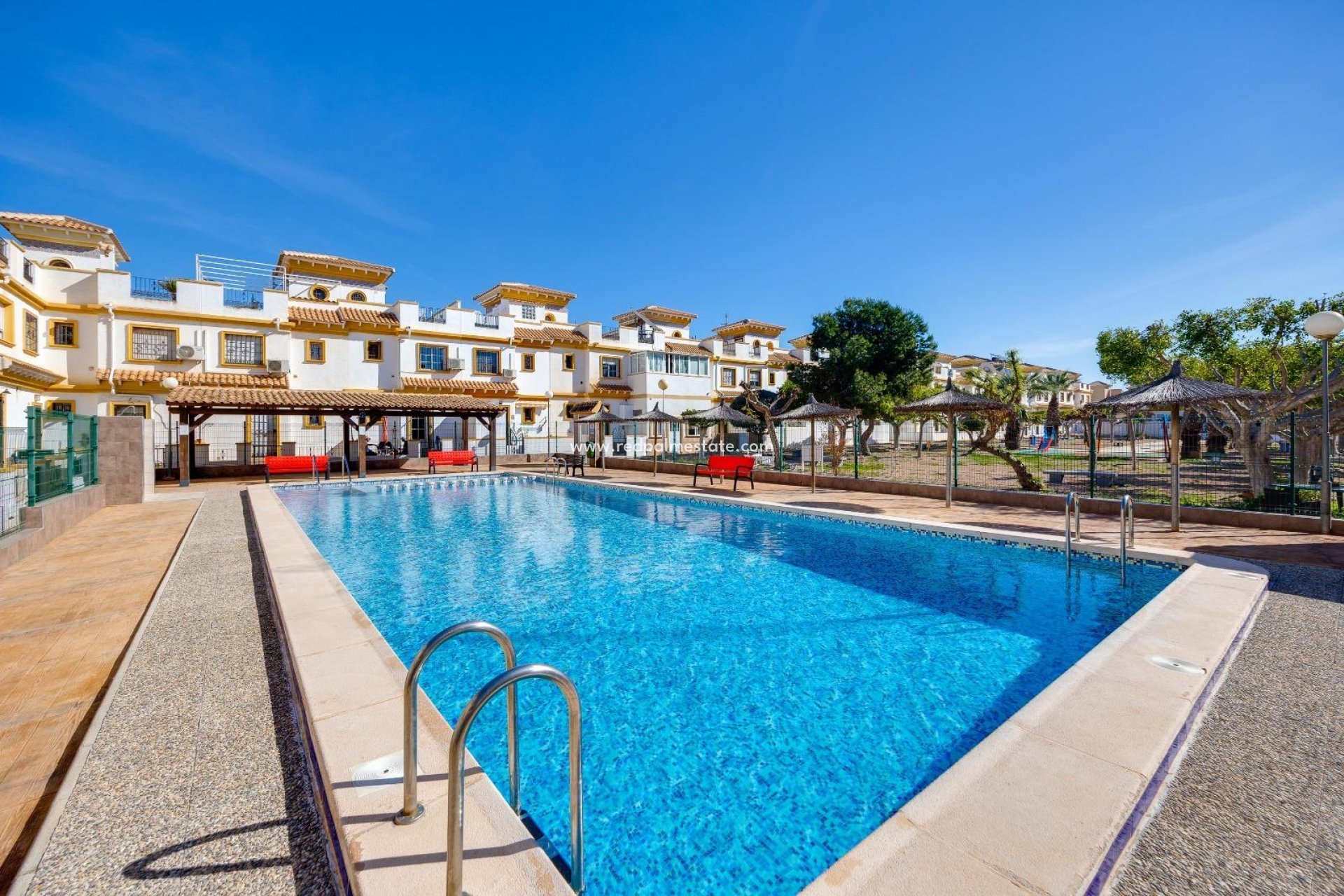 Återförsäljning - Radhus -
Torrevieja - Aguas Nueva