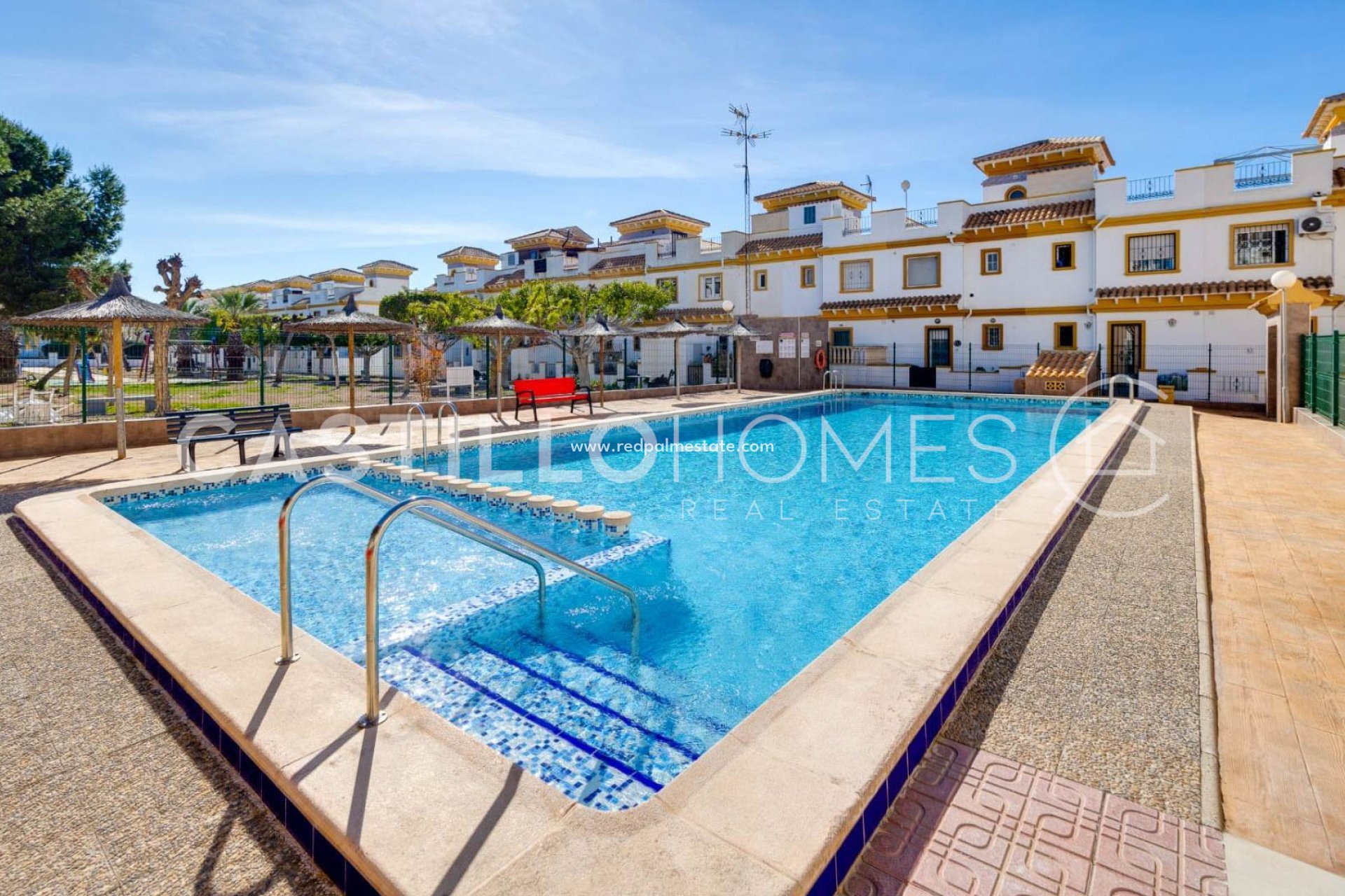 Återförsäljning - Radhus -
Torrevieja - Aguas Nueva