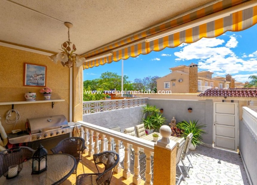 Återförsäljning - Radhus -
Torrevieja - Aguas Nuevas