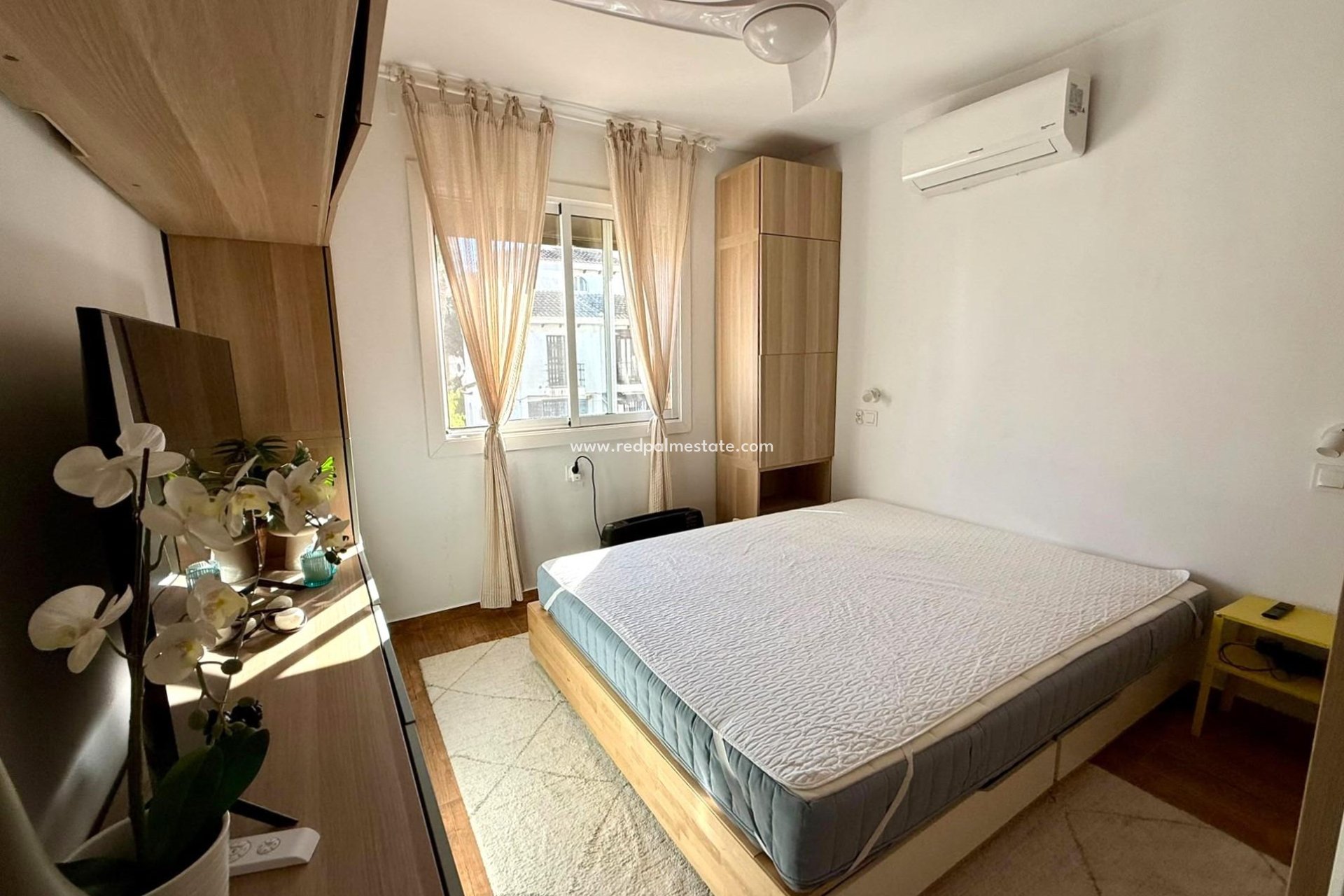Återförsäljning - Radhus -
Torrevieja - Calas blanca
