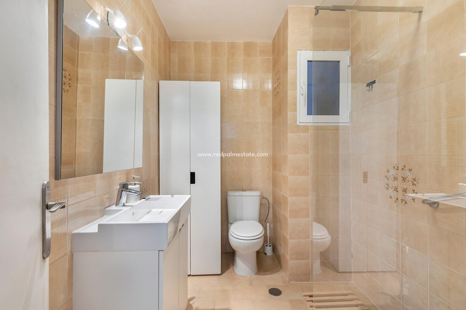 Återförsäljning - Radhus -
Torrevieja - Calas blanca