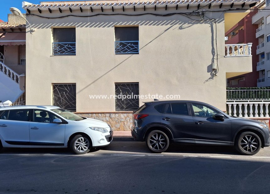 Återförsäljning - Radhus -
Torrevieja - Centro Torrevieja