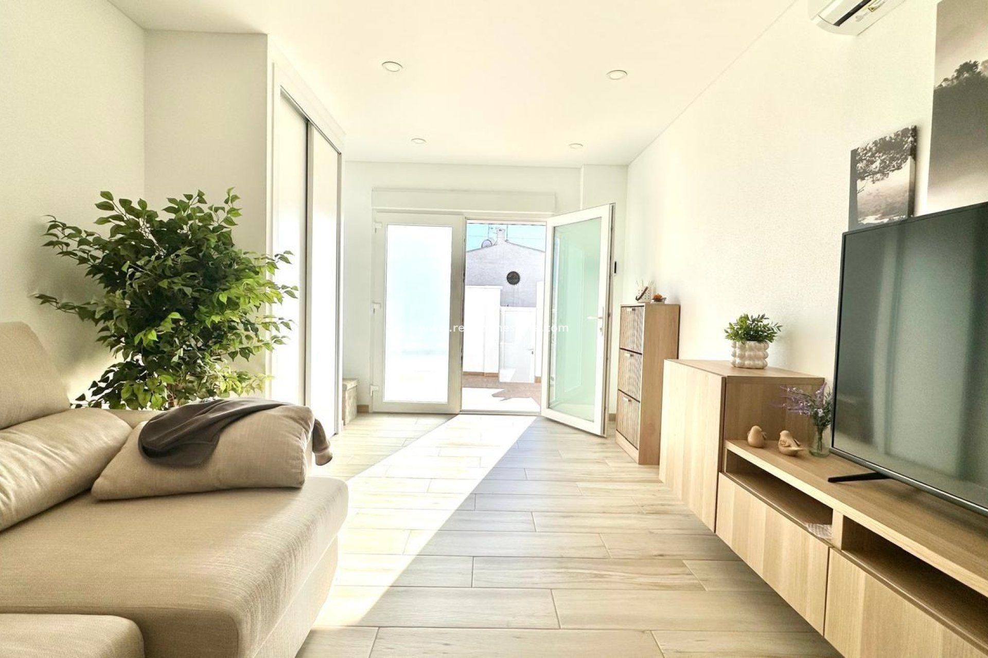 Återförsäljning - Radhus -
Torrevieja - Centro Torrevieja