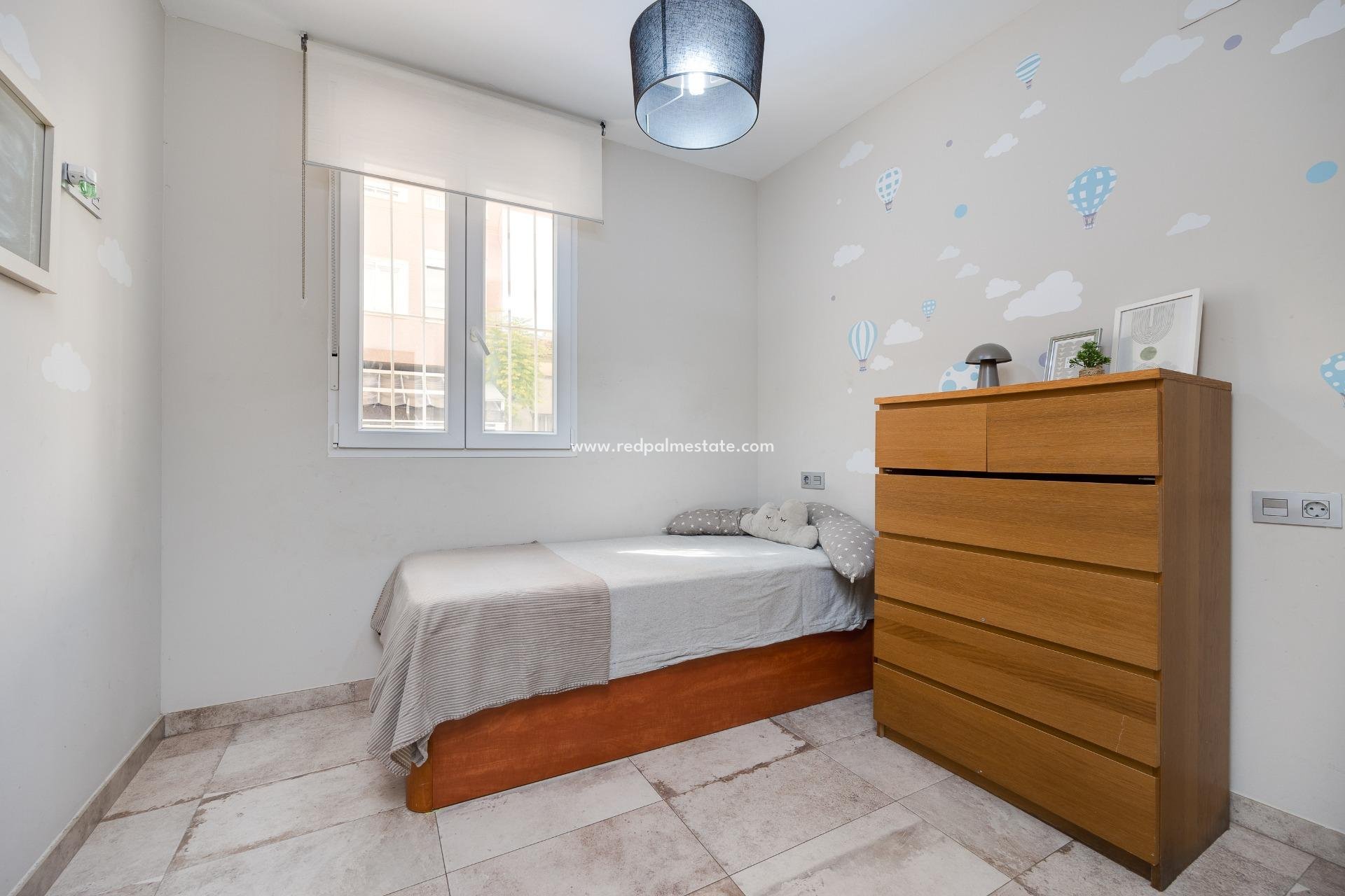 Återförsäljning - Radhus -
Torrevieja - Centro