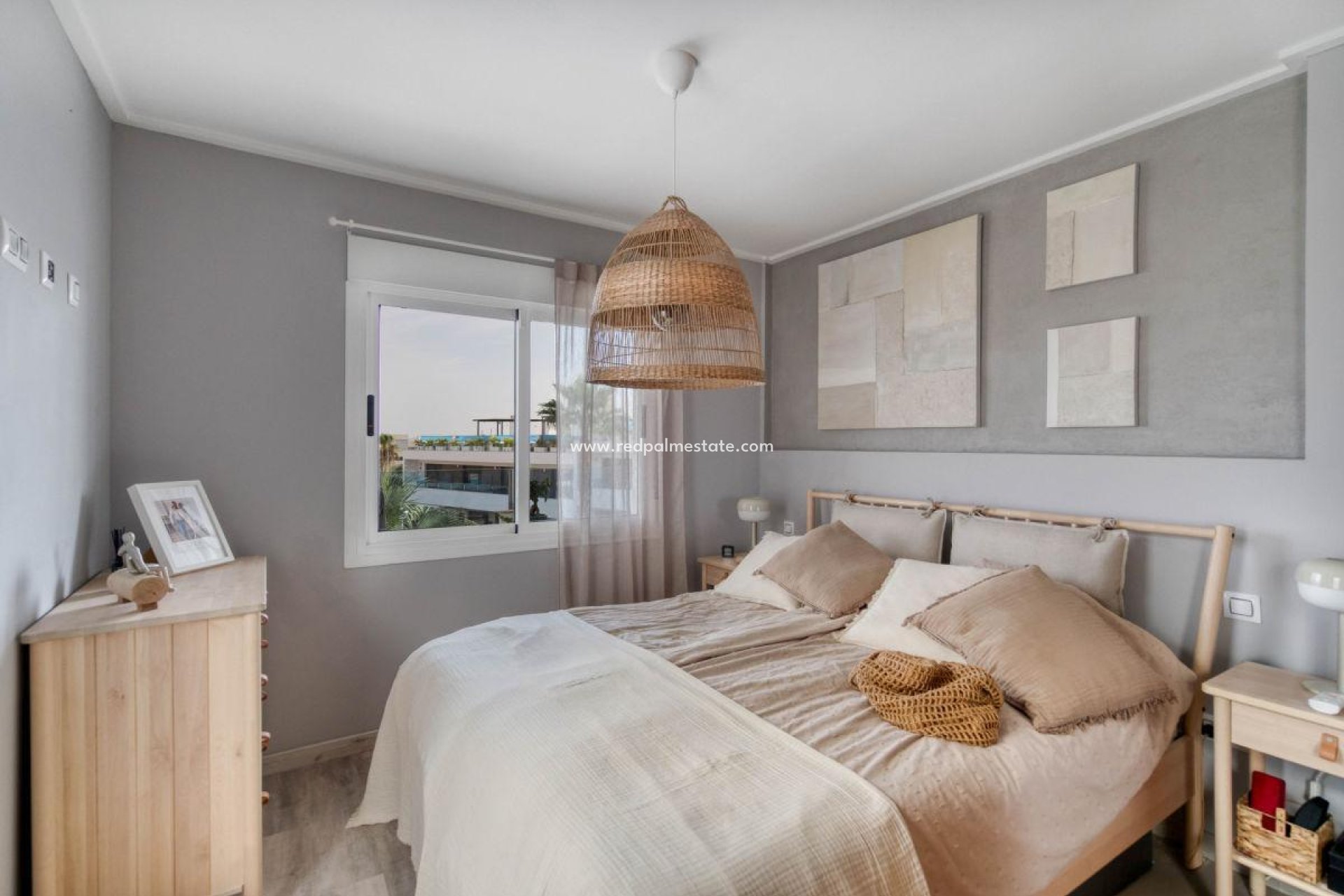 Återförsäljning - Radhus -
Torrevieja - Costa Blanca