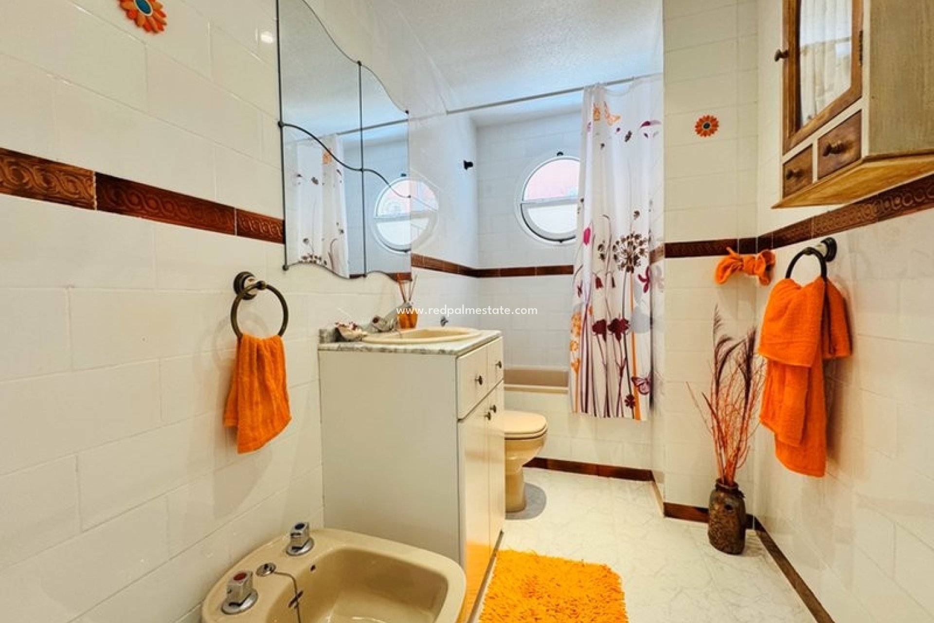 Återförsäljning - Radhus -
Torrevieja - Costa Blanca