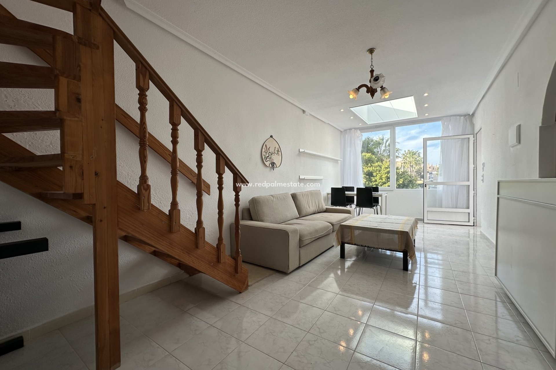 Återförsäljning - Radhus -
Torrevieja - Costa Blanca