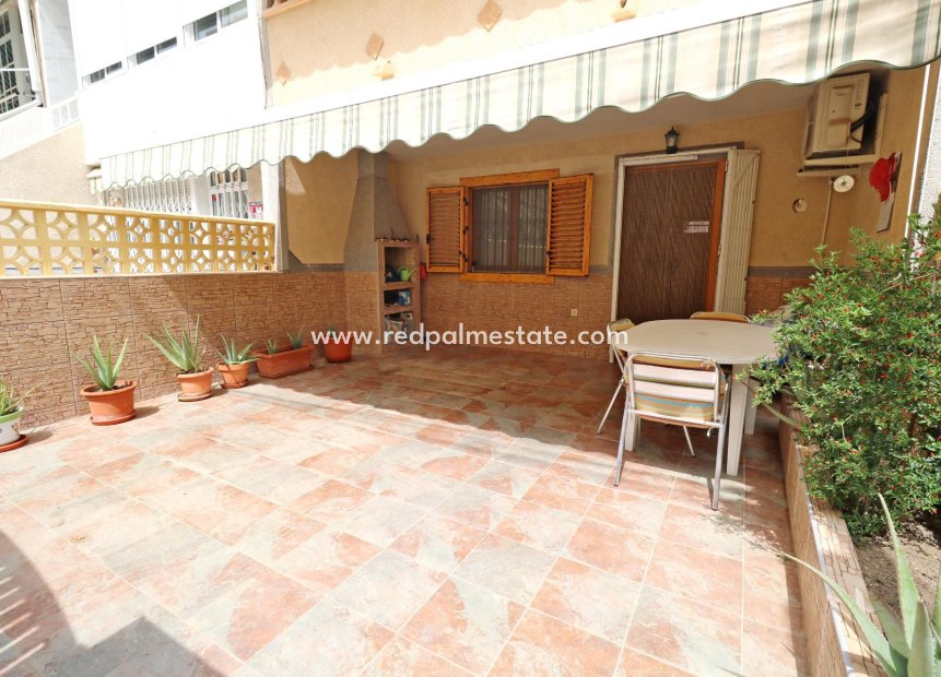 Återförsäljning - Radhus -
Torrevieja - El Acequión - Los Náufragos