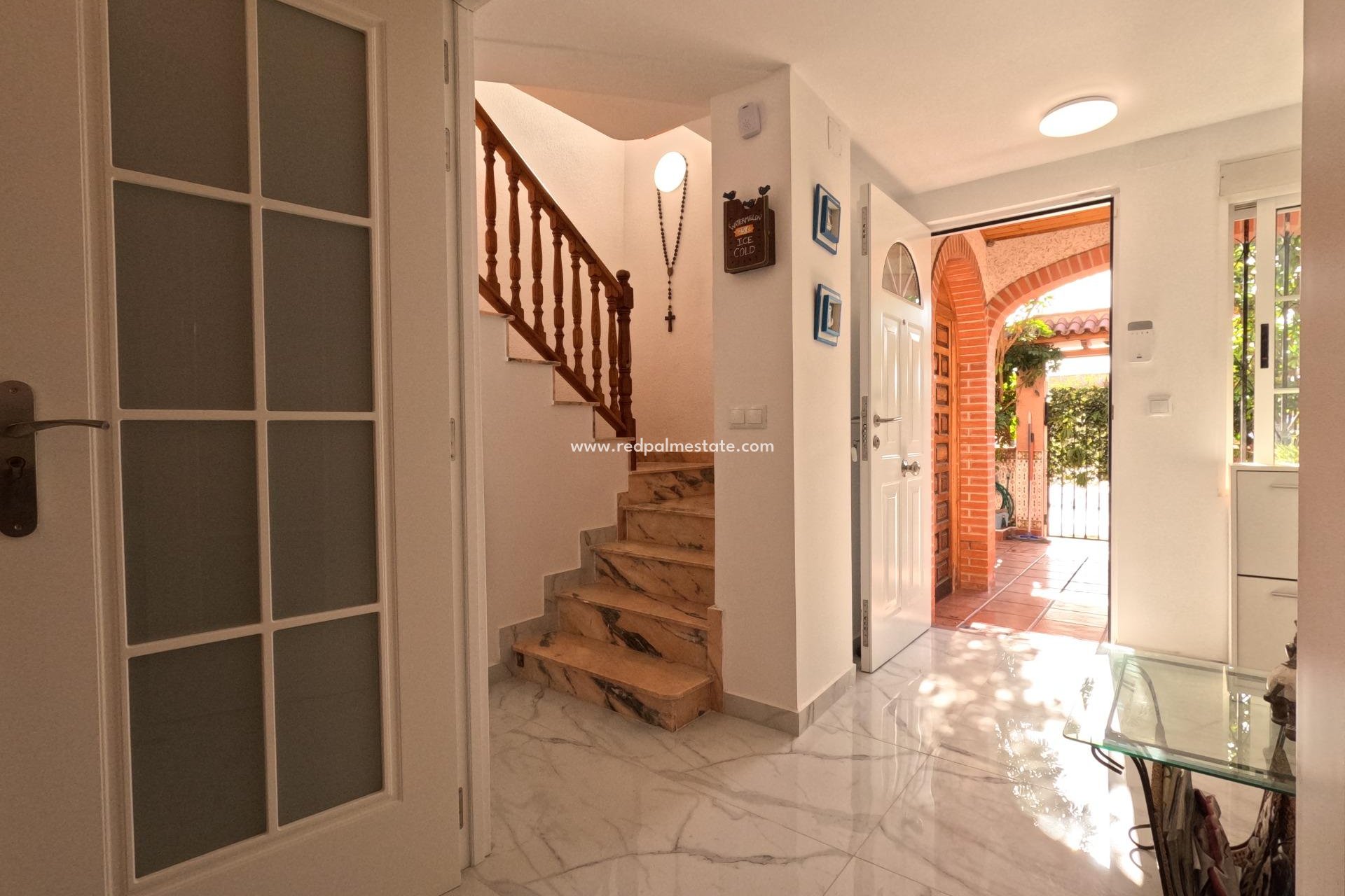 Återförsäljning - Radhus -
Torrevieja - El Acequión - Los Náufragos