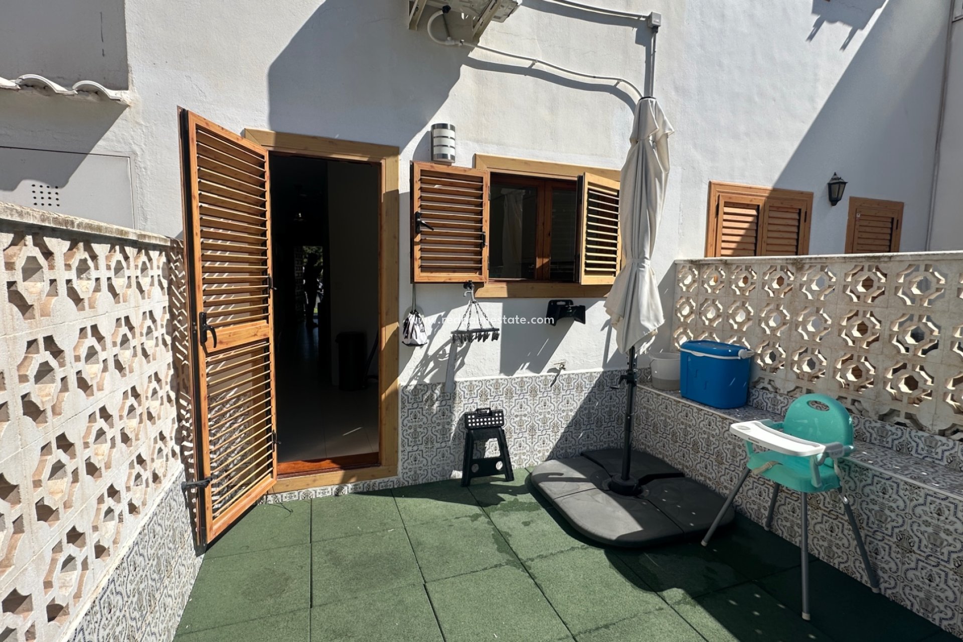 Återförsäljning - Radhus -
Torrevieja - La Mata
