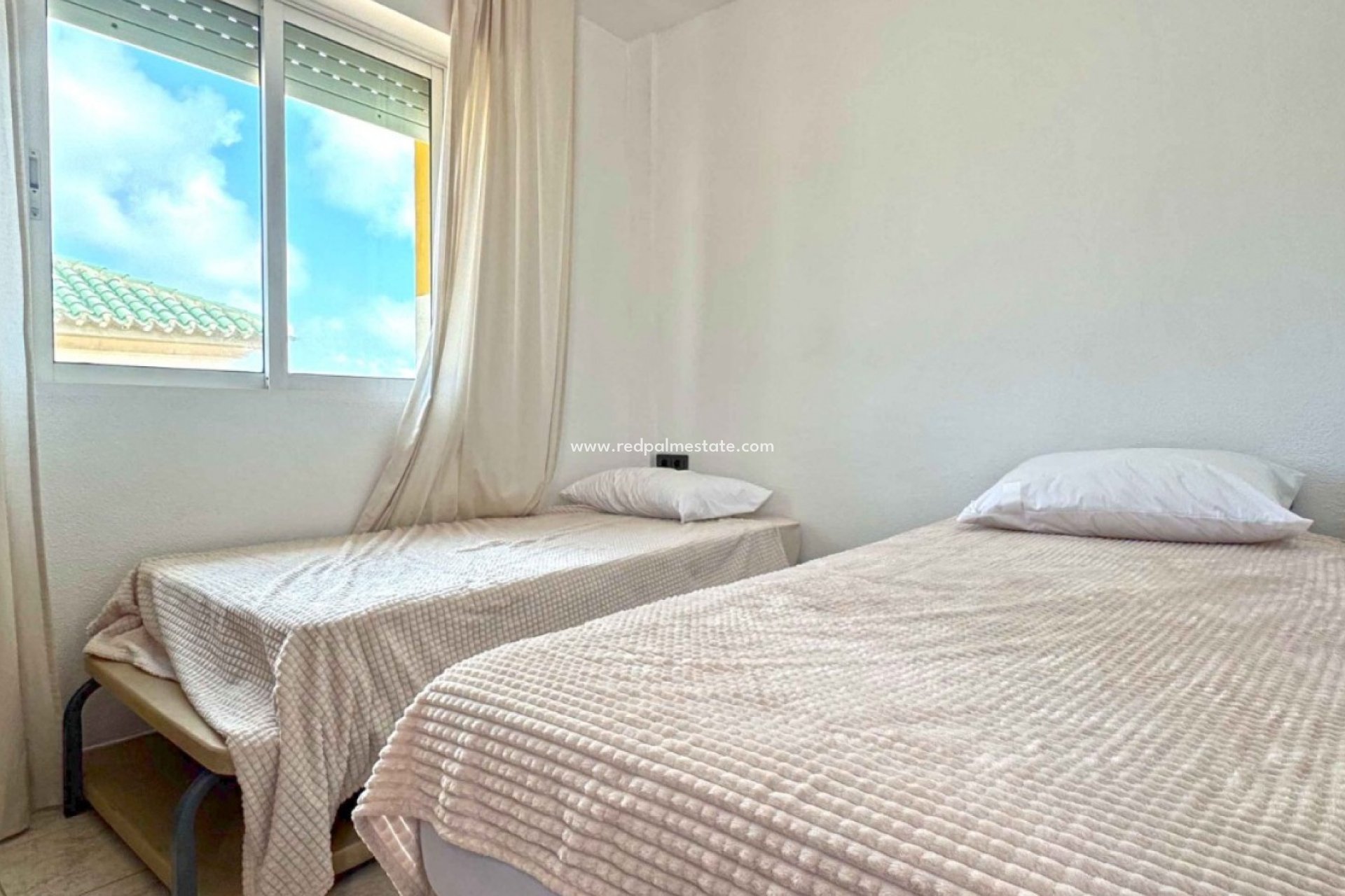 Återförsäljning - Radhus -
Torrevieja - La Mata