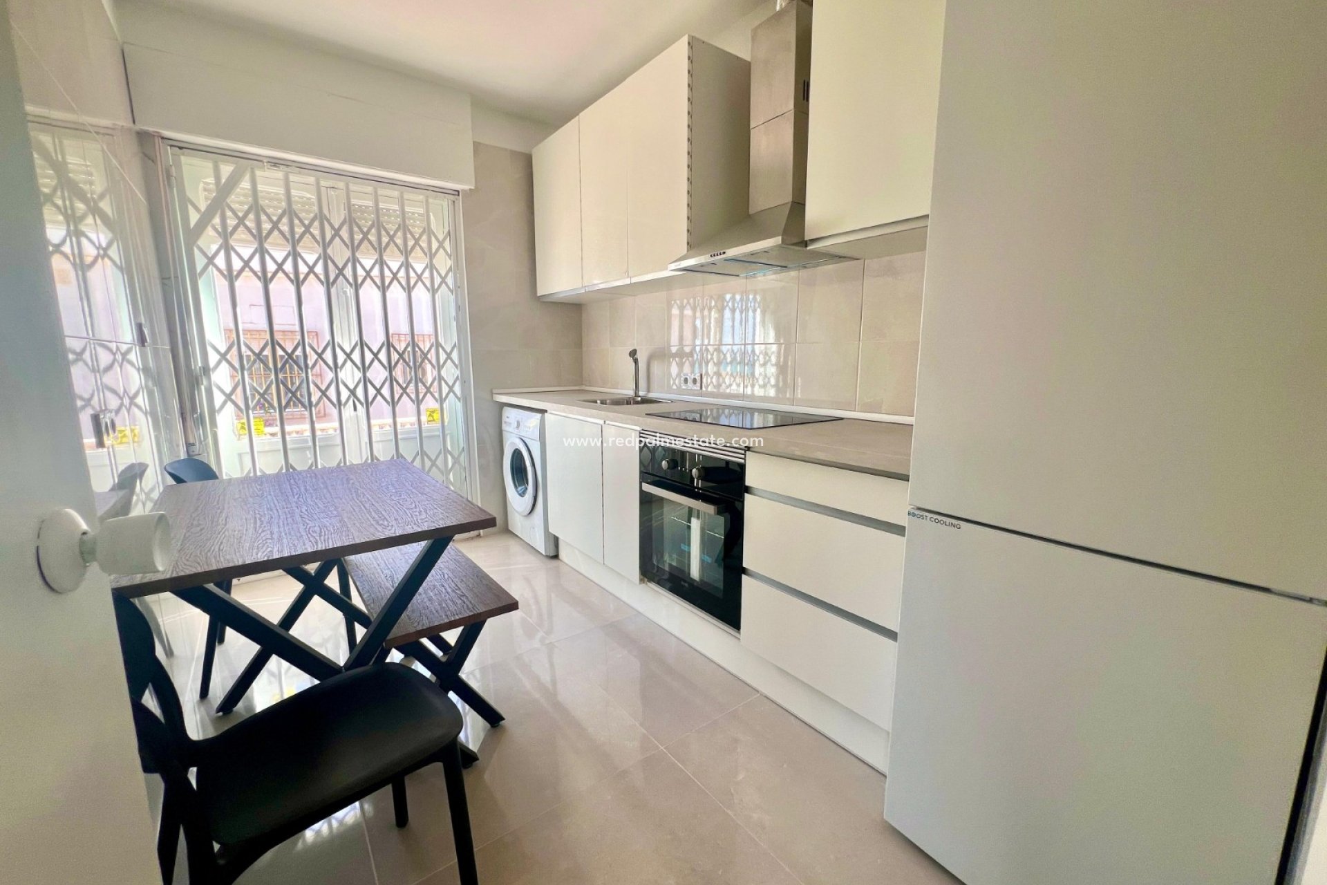 Återförsäljning - Radhus -
Torrevieja - La Mata