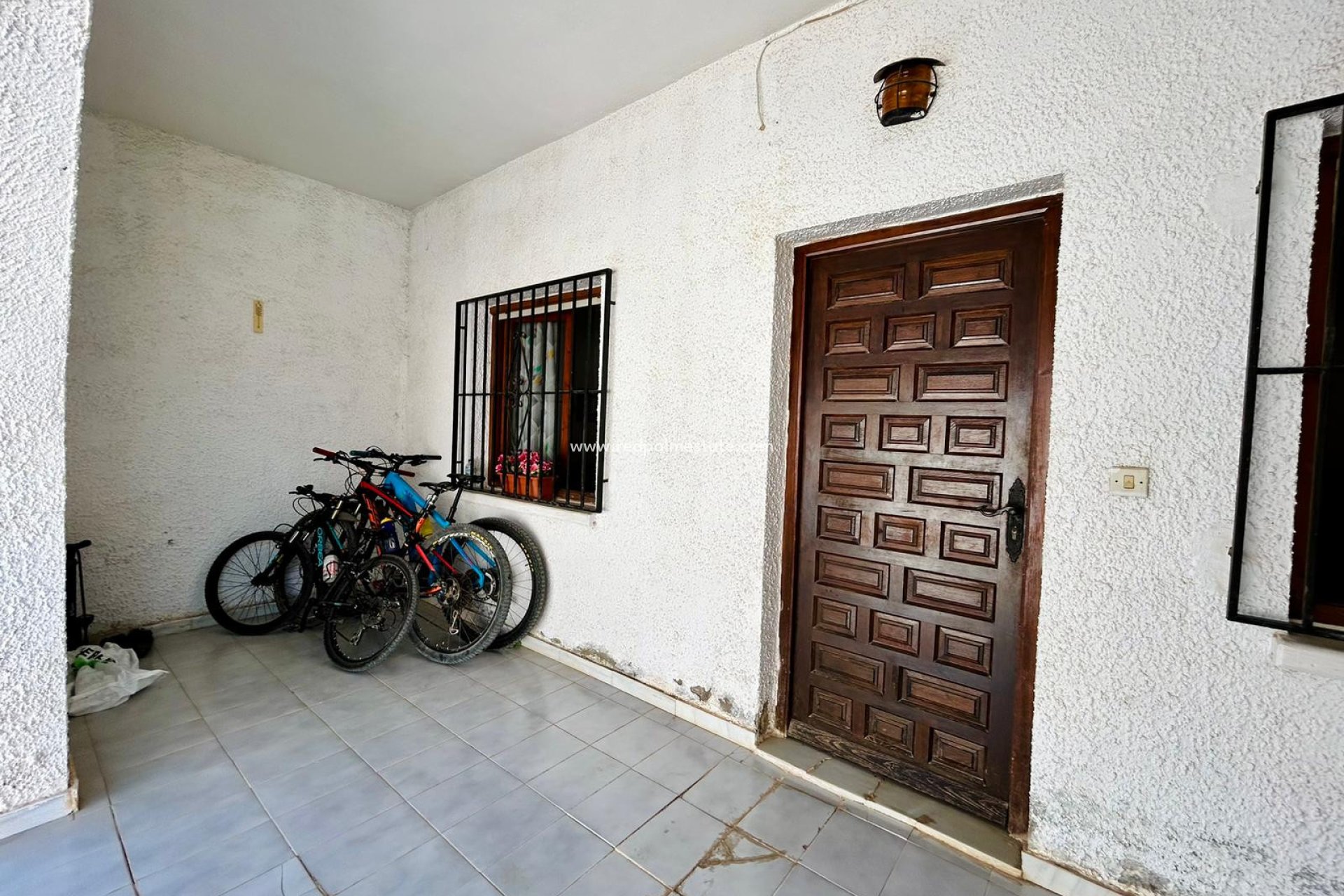 Återförsäljning - Radhus -
Torrevieja - La Siesta - El Salado -  Torreta
