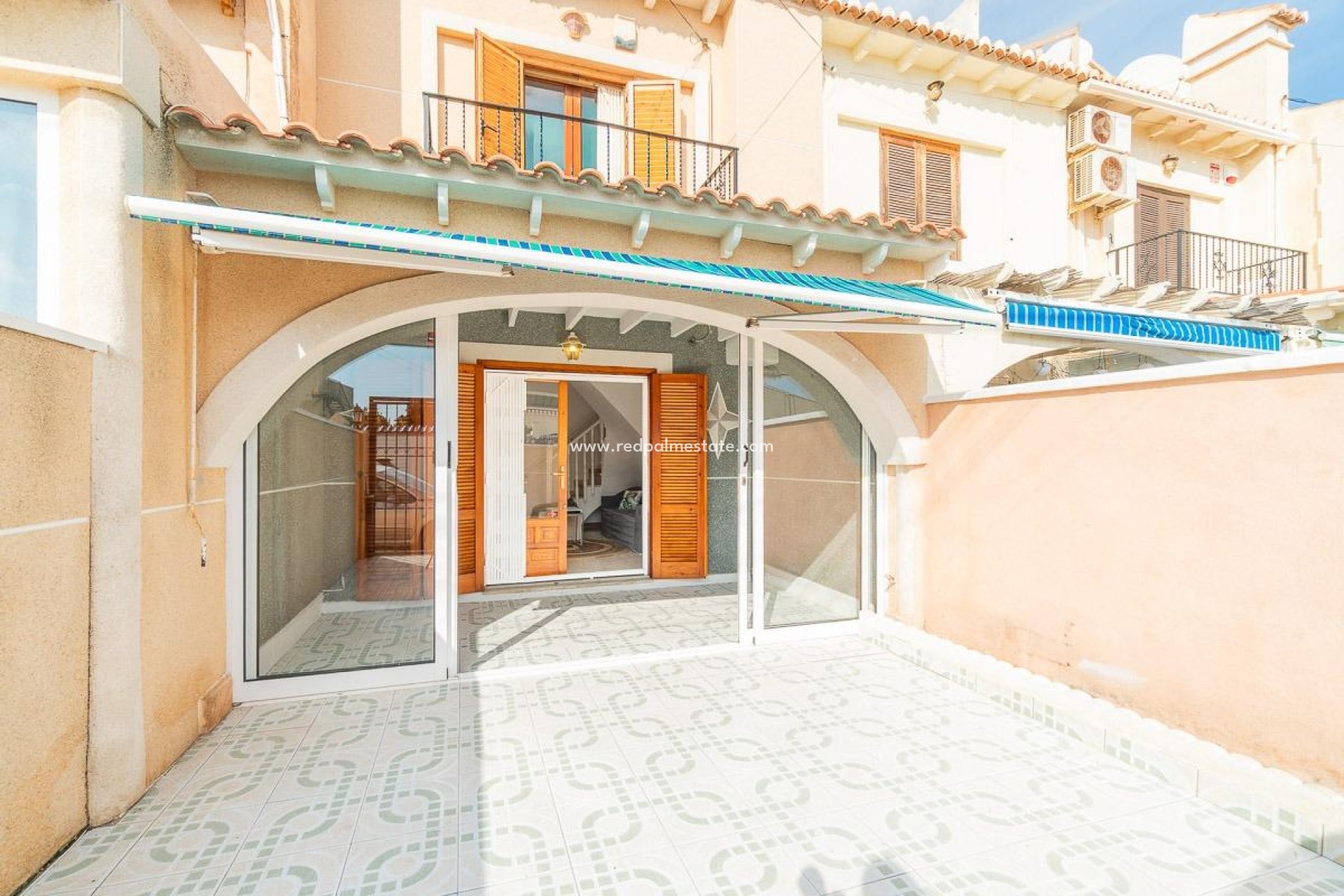 Återförsäljning - Radhus -
Torrevieja - La Siesta - El Salado - Torreta