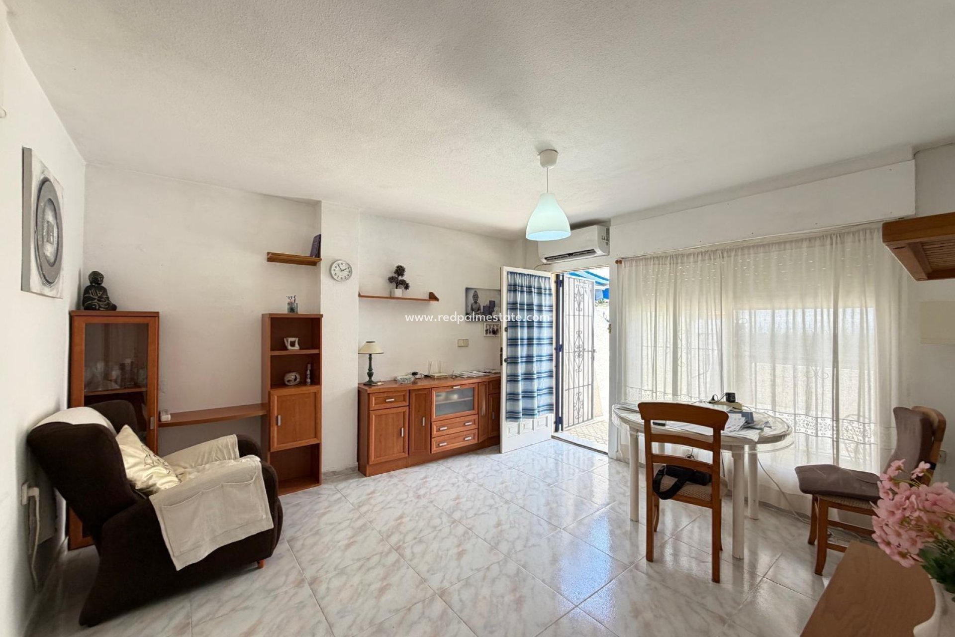 Återförsäljning - Radhus -
Torrevieja - La Siesta - El Salado -  Torreta