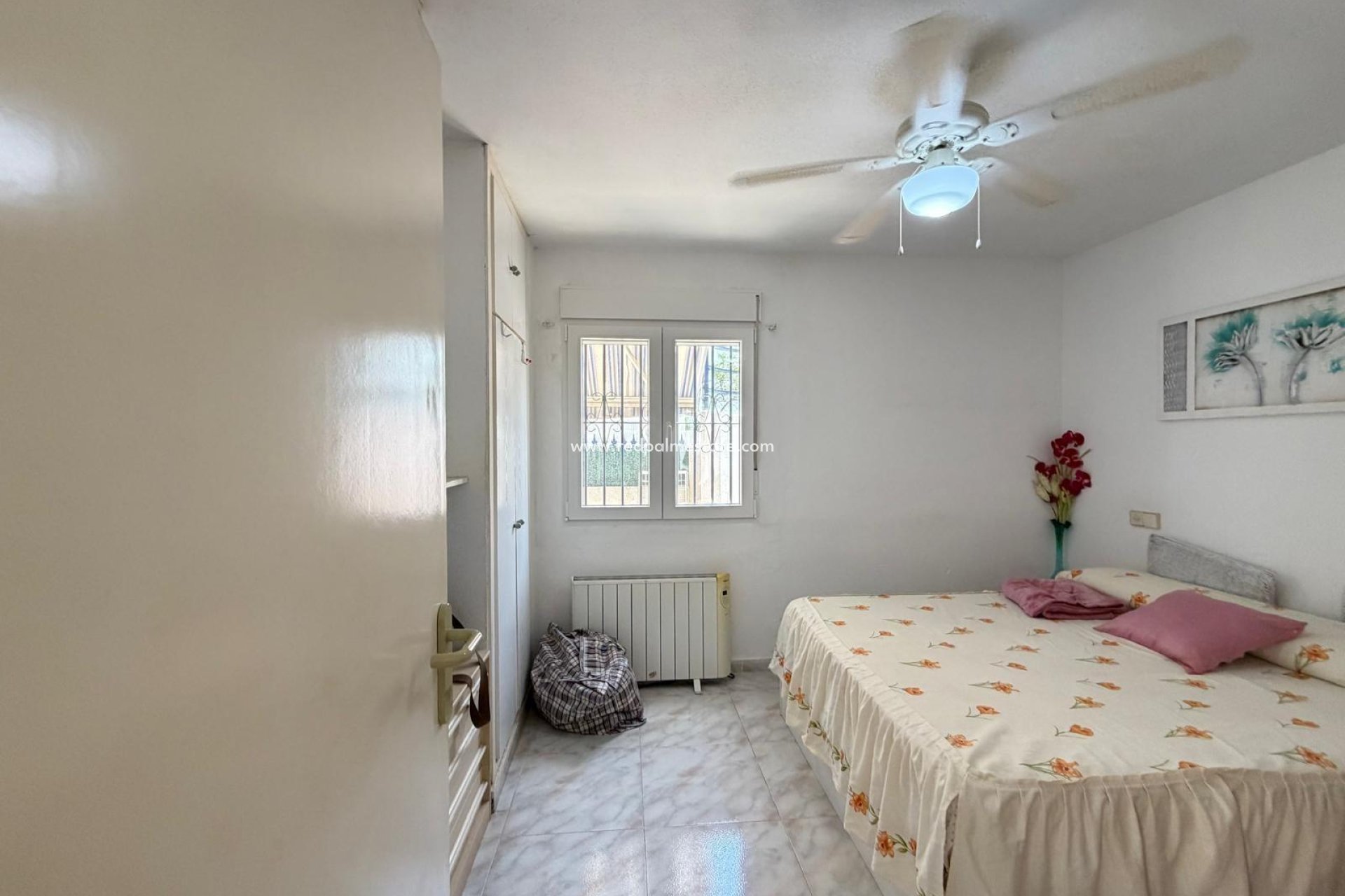 Återförsäljning - Radhus -
Torrevieja - La Siesta - El Salado -  Torreta