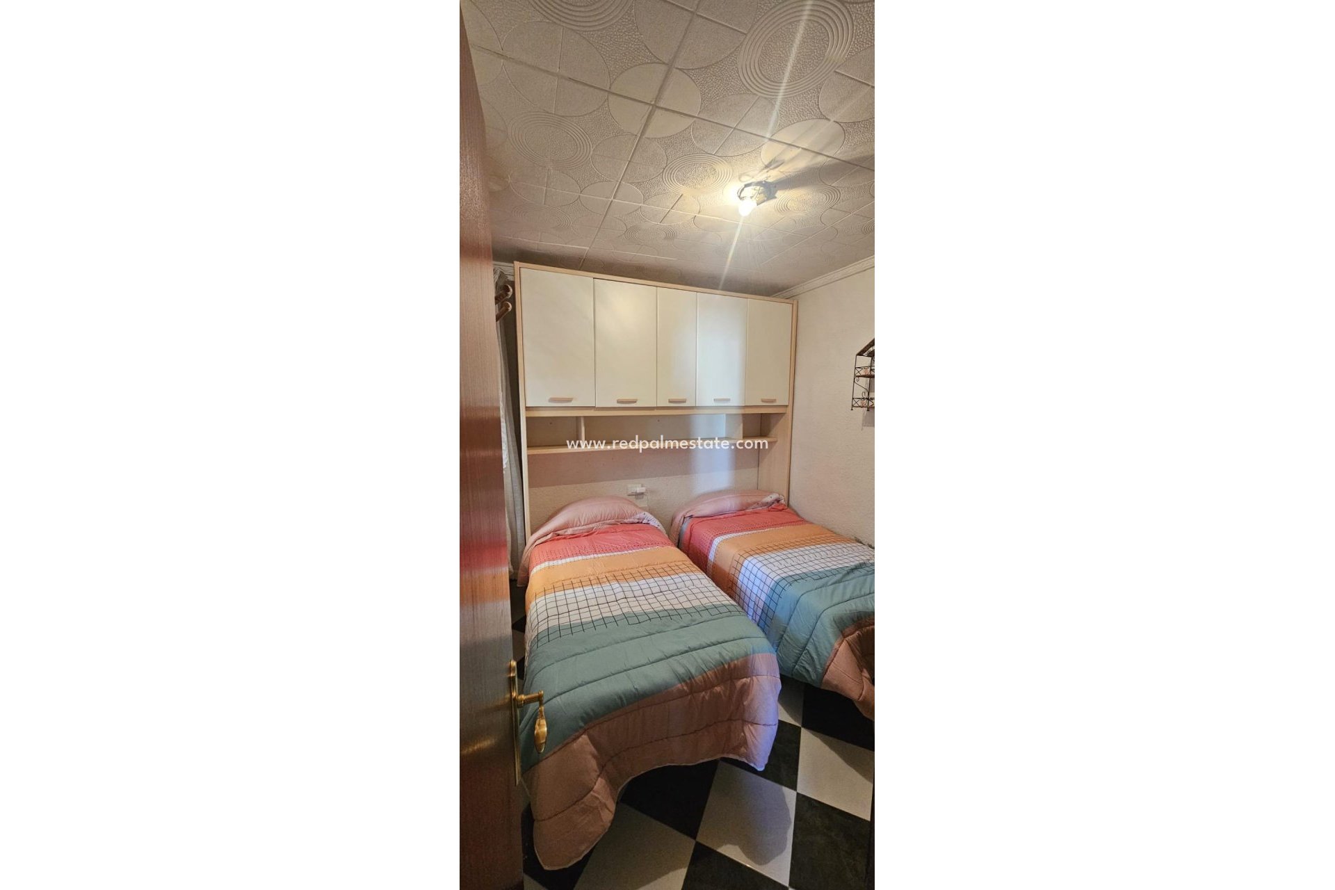 Återförsäljning - Radhus -
Torrevieja - La Siesta - El Salado - Torreta